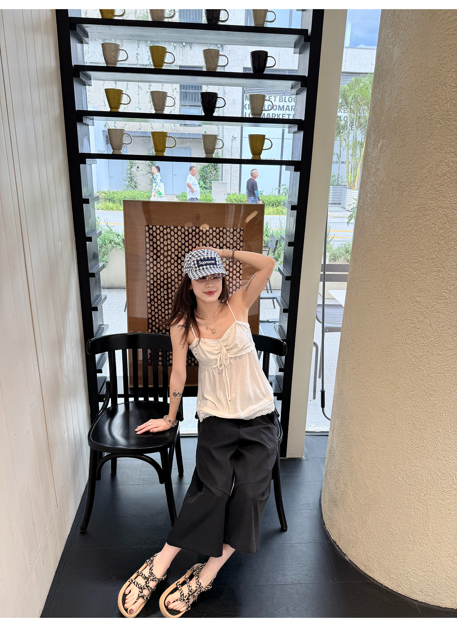 LelyMooch 刺繍入りテンセルキャミ  LEM206