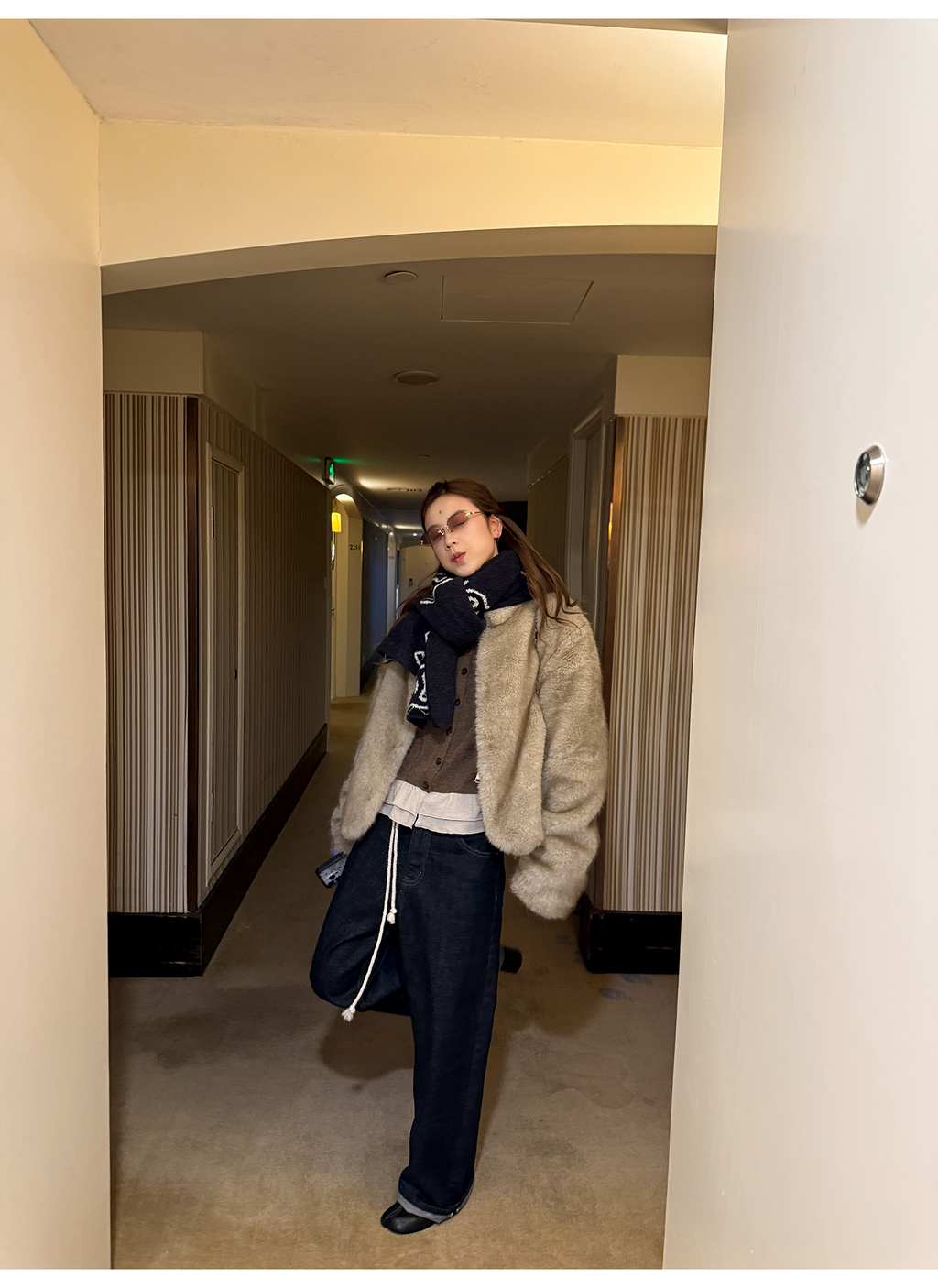 LelyMooch ふわふわエコファーコート｜オートミール  LEM268