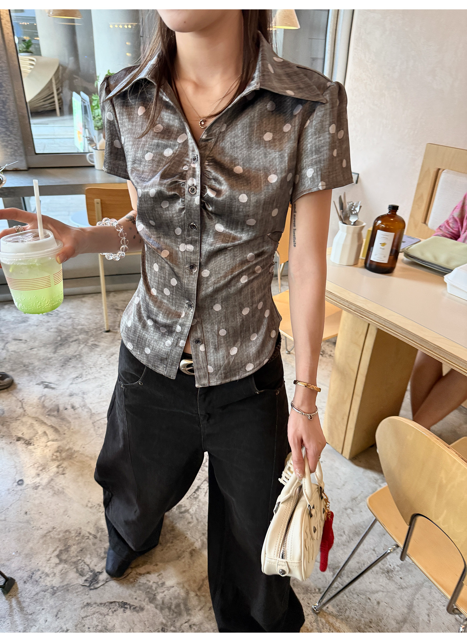 LelyMooch ドット柄サテンブラウス  LEM213