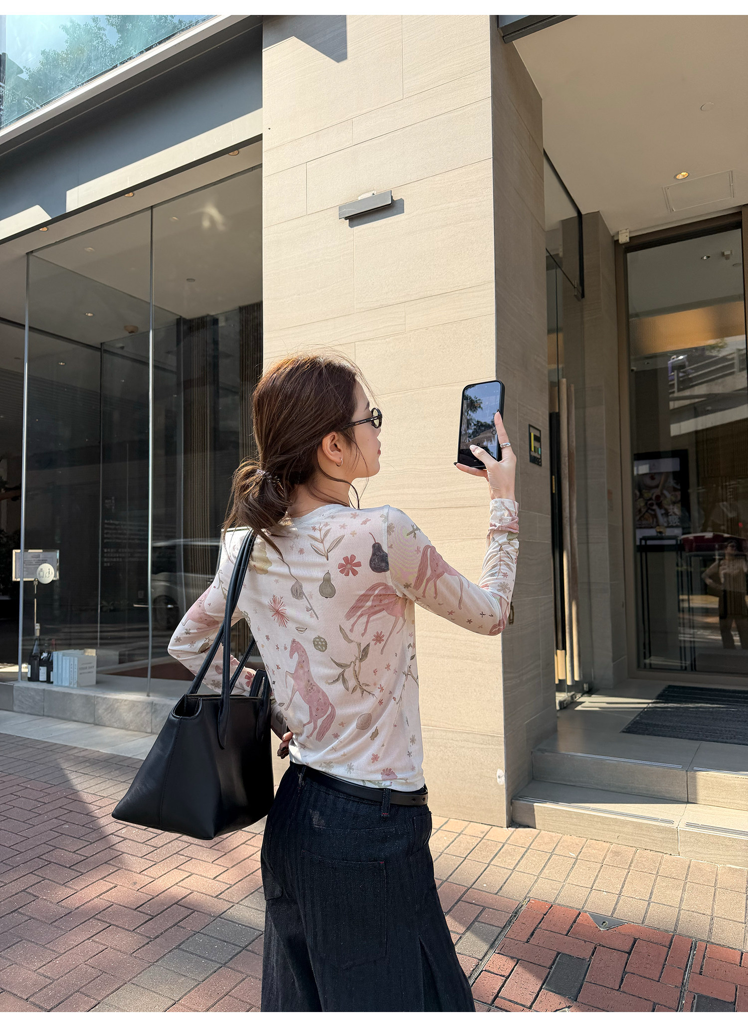 LelyMooch アート総柄シアーメッシュトップス  LEM314