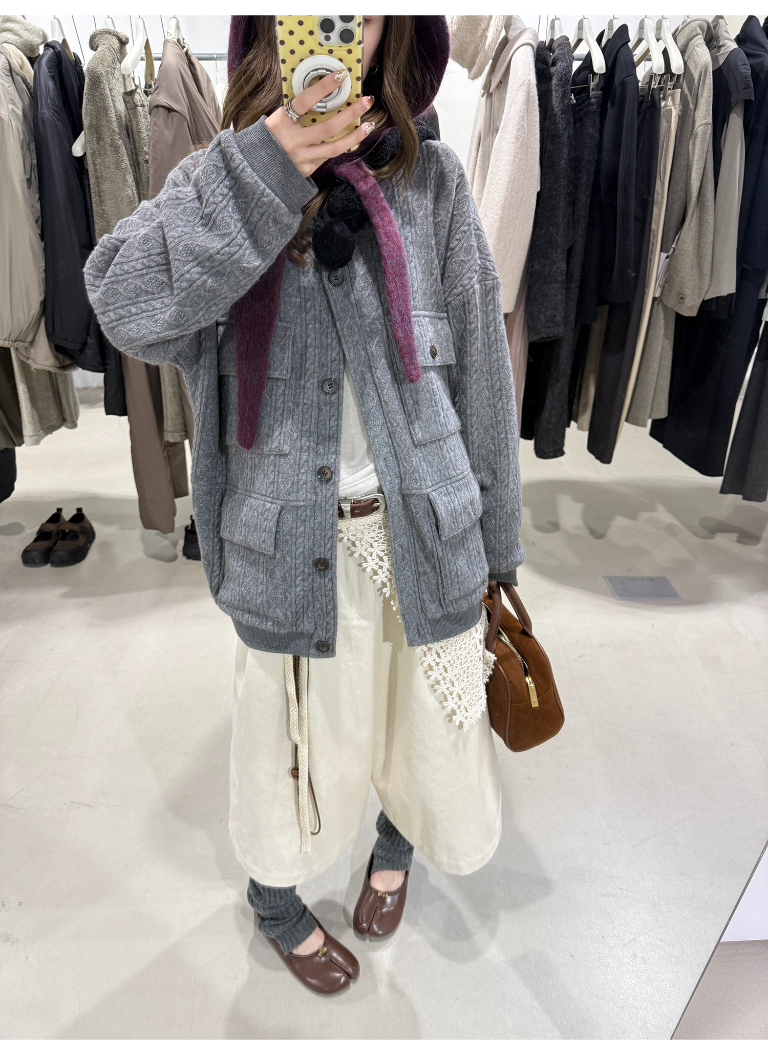 LelyMooch 起毛コットン ベージュクロップドパンツ  LEM255