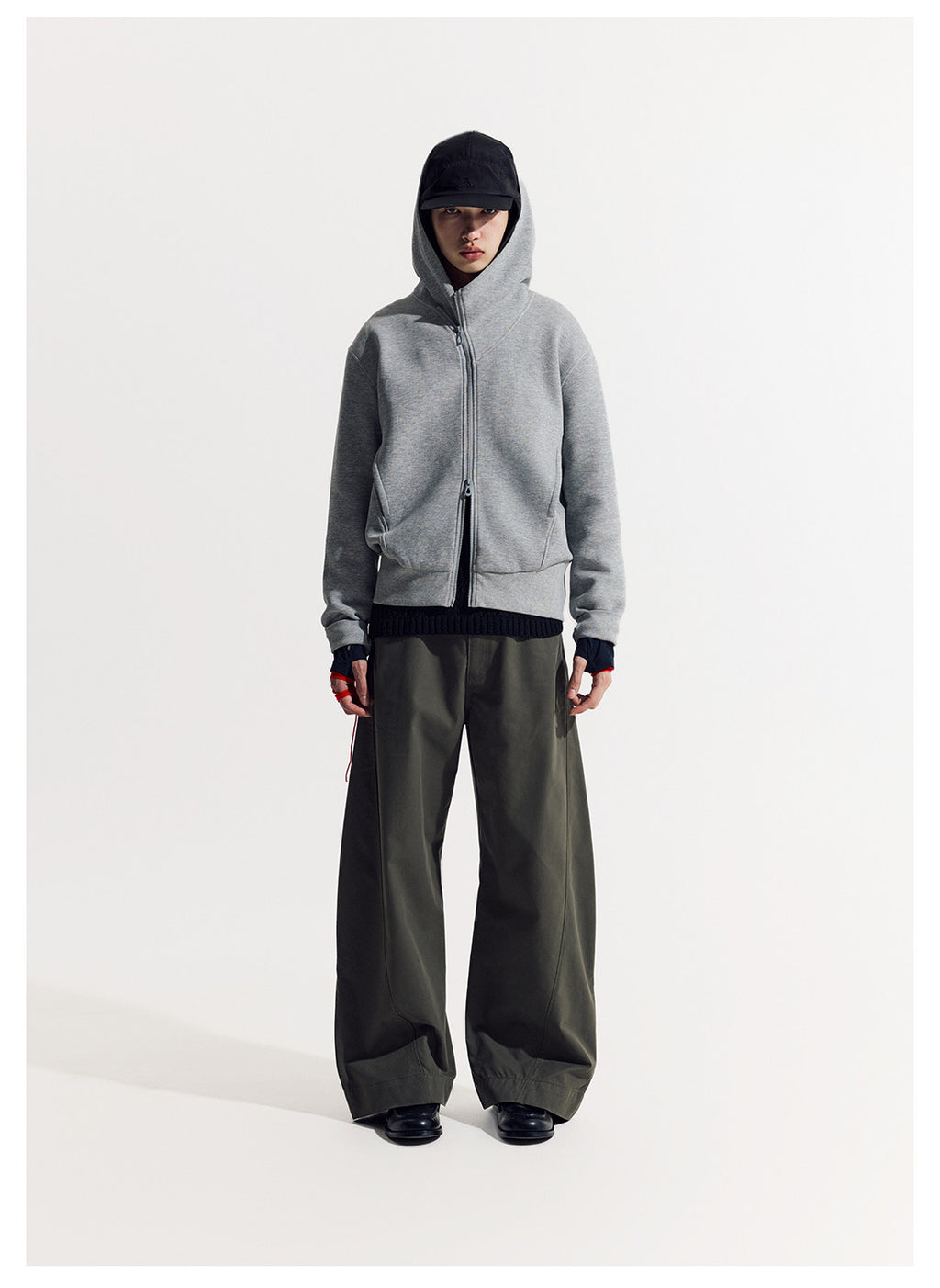 LOM030同型 軽やかな春夏素材 立体カーブワイドパンツ  LOM051