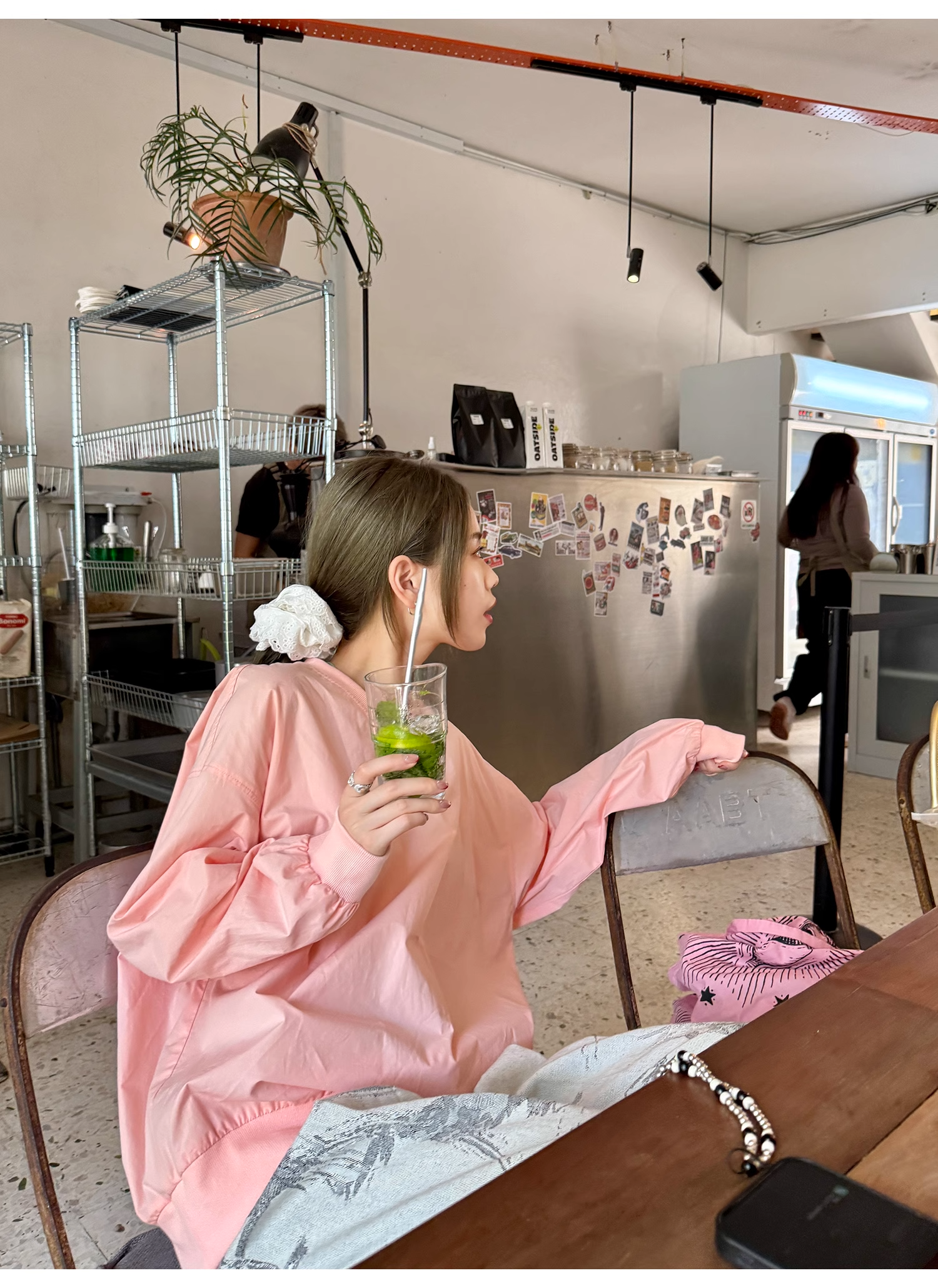 LelyMooch  スポーツカジュアル Vネック刺繍プルオーバー  LEM099