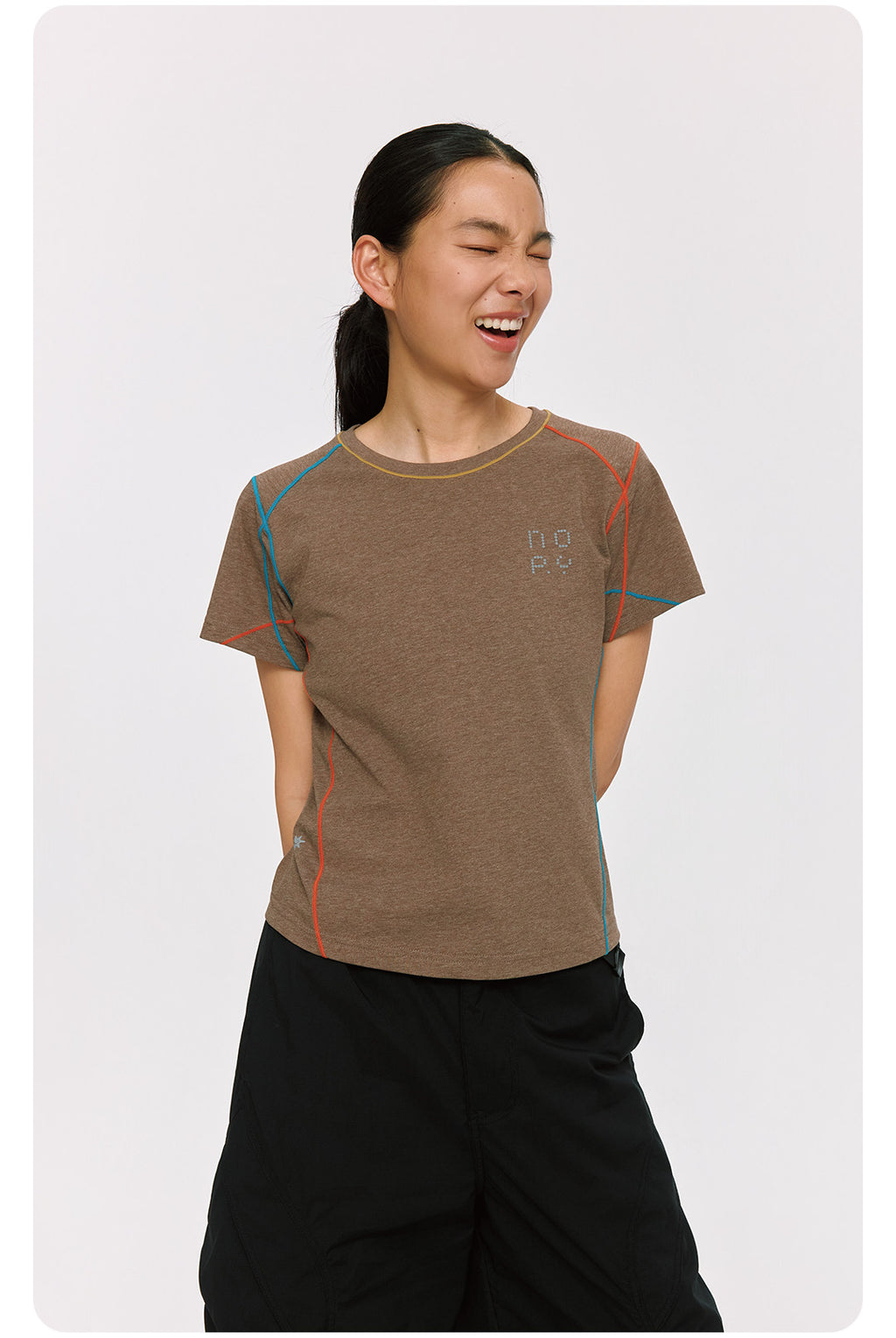 すっきり見える 配色ステッチ半袖Tシャツ  LOM075