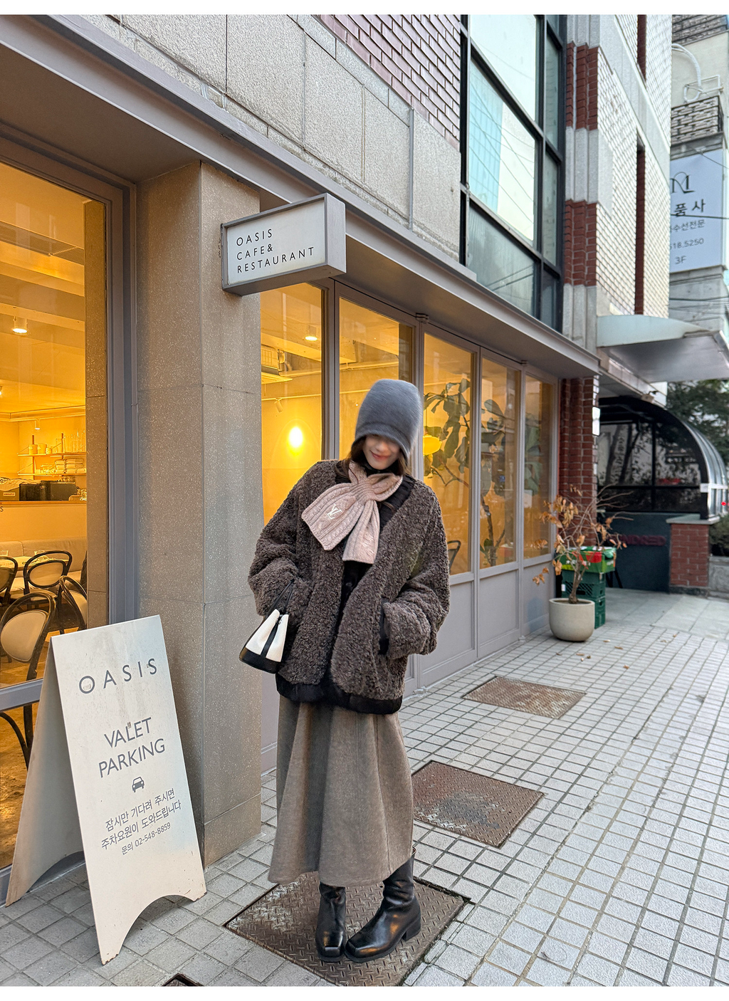 LelyMooch ブラウン系 ウール混 バルーンパンツ  LEM311