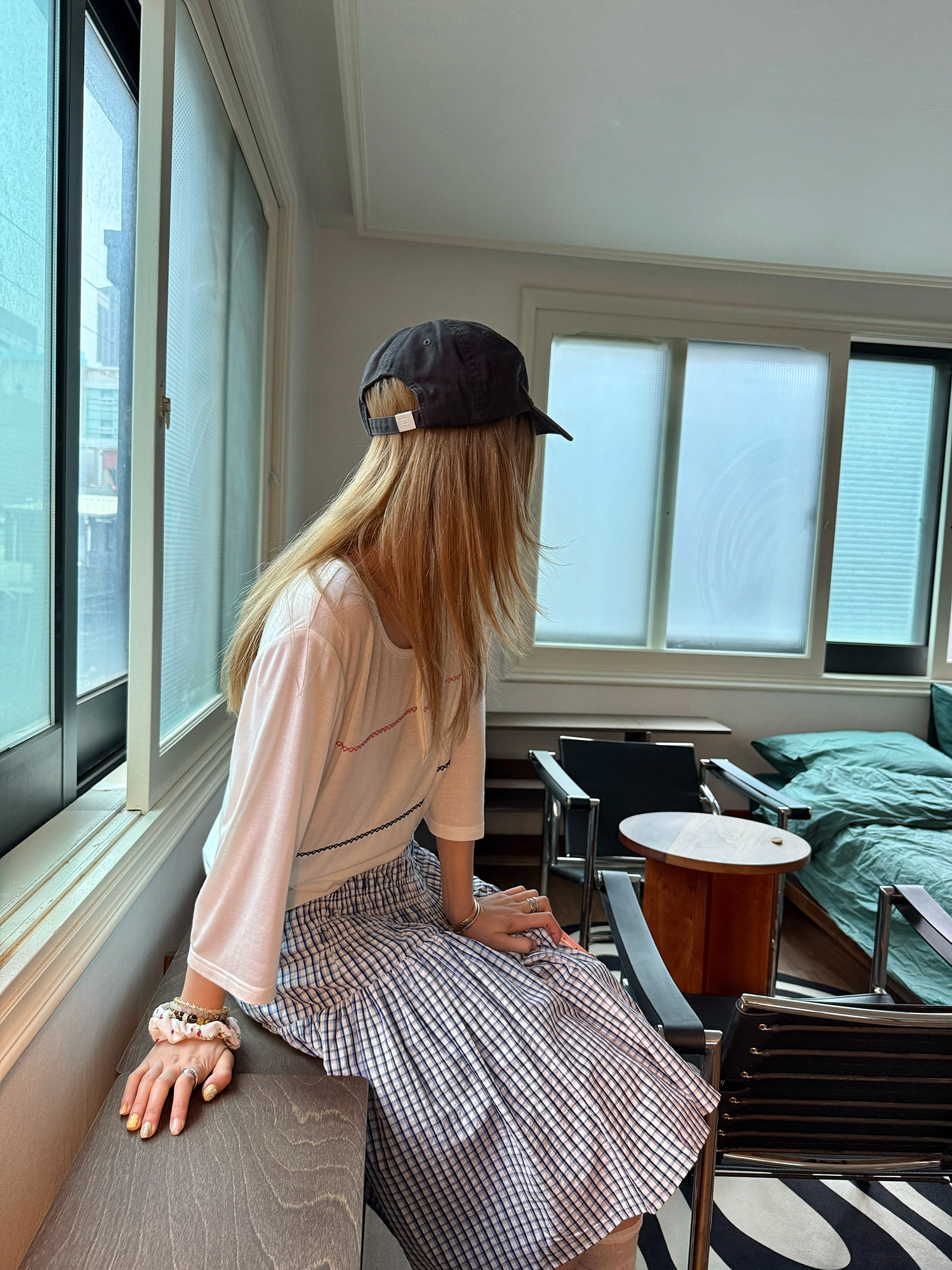 LelyMooch シアー素材×配色ステッチ ヘンリーネック七分袖  LEM178