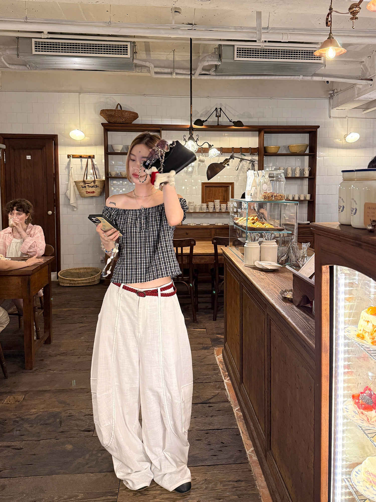 LelyMooch 気分で変える2WAYオフショル  LEM189