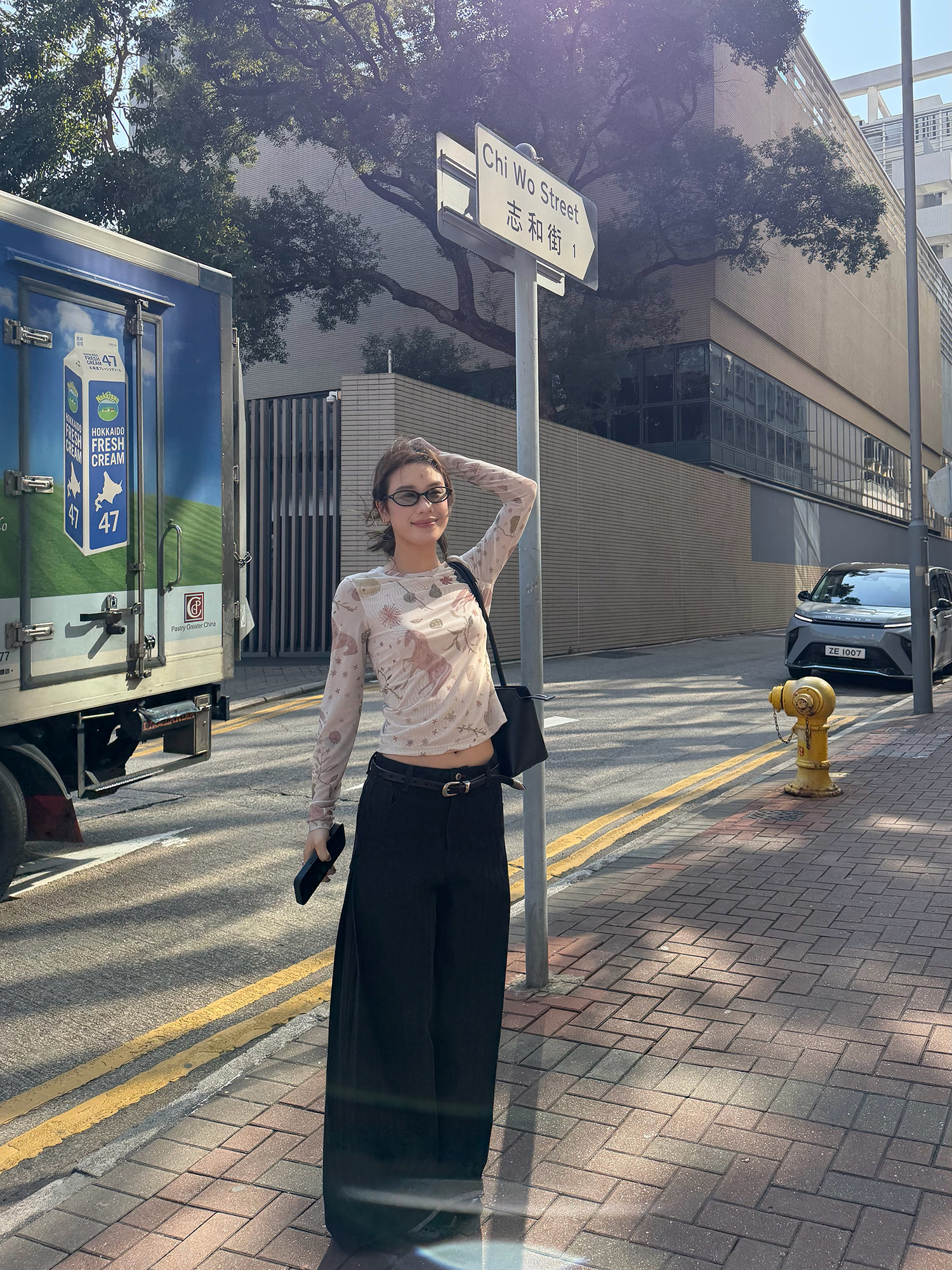 LelyMooch 黒グレー縞柄 すっきりストレートデニム　LEM319