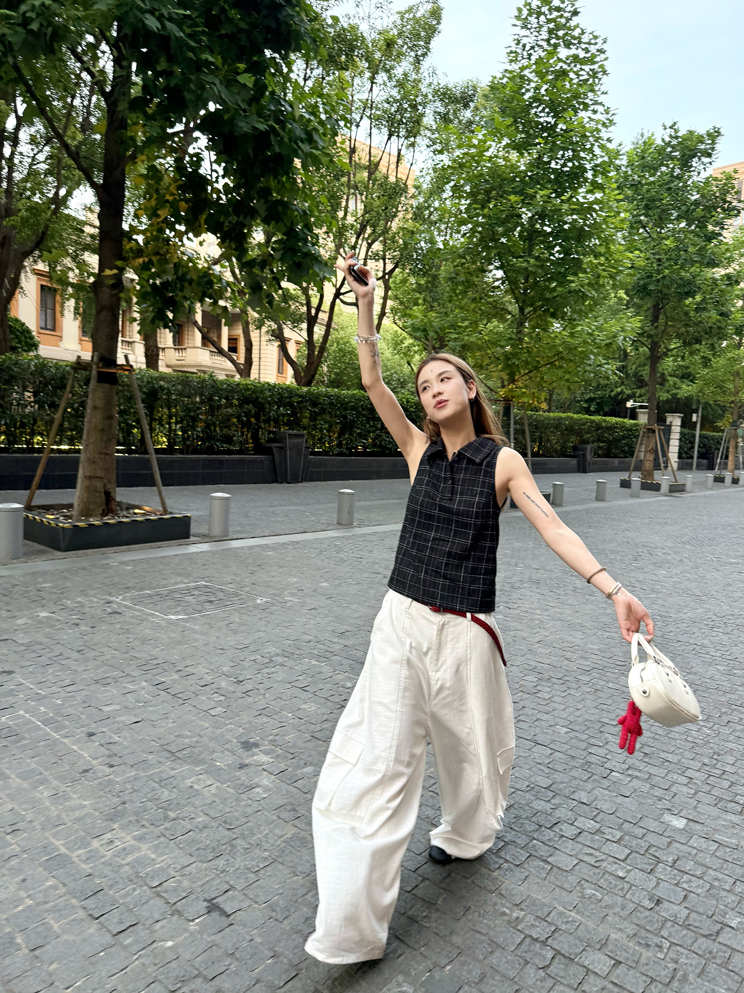 LelyMooch ノースリーブチェック柄ポロシャツ　LEM188