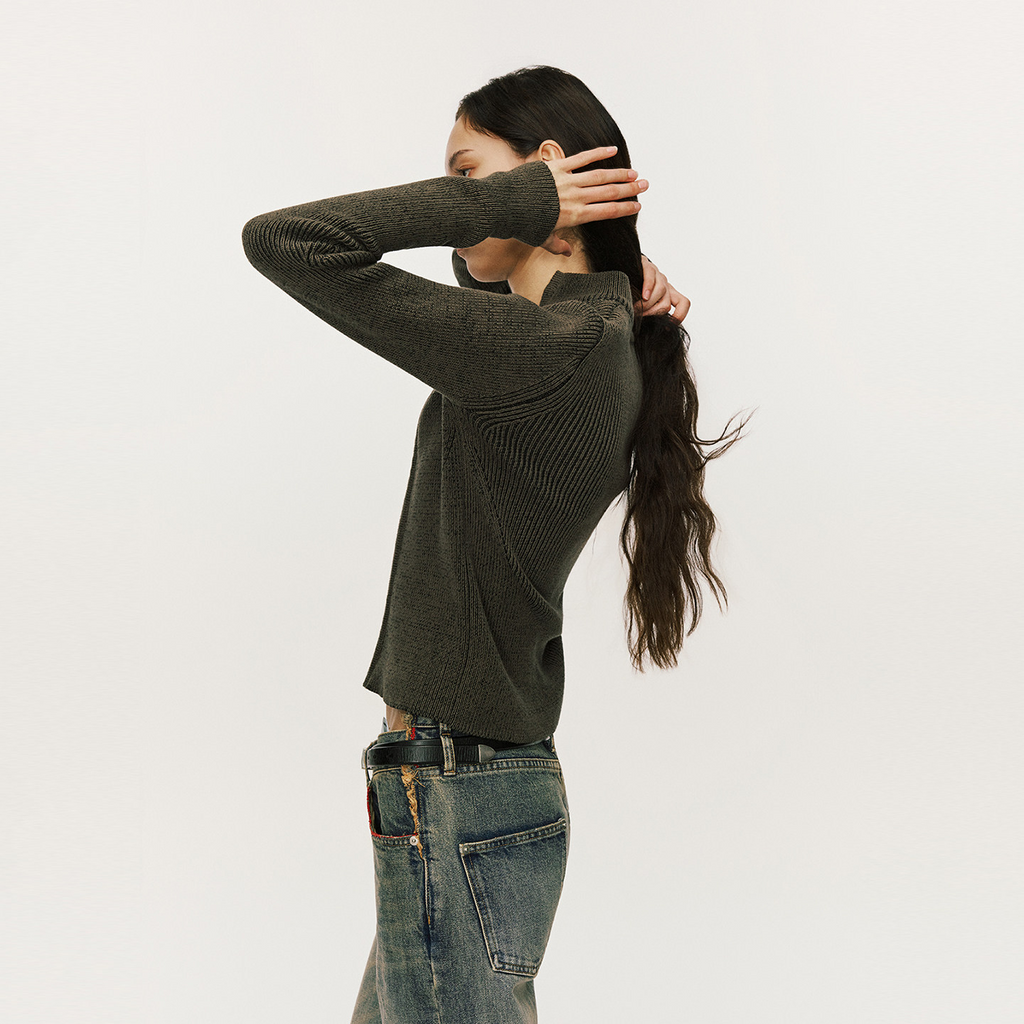 斜めジップ 半ハイネック 構築ニット  LOM036