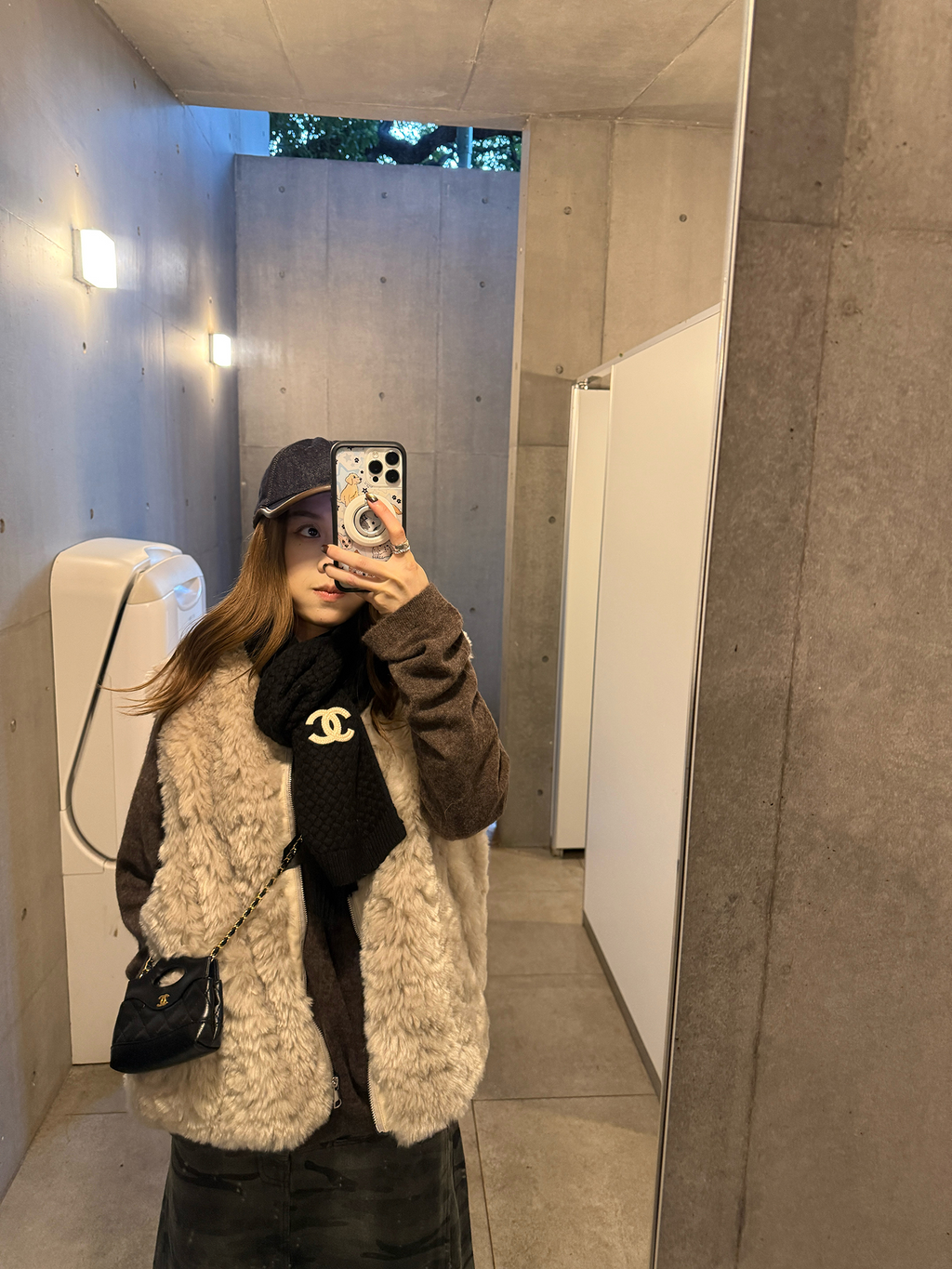 LelyMooch エコファー×ボア リバーシブルショートジレ  LEM279