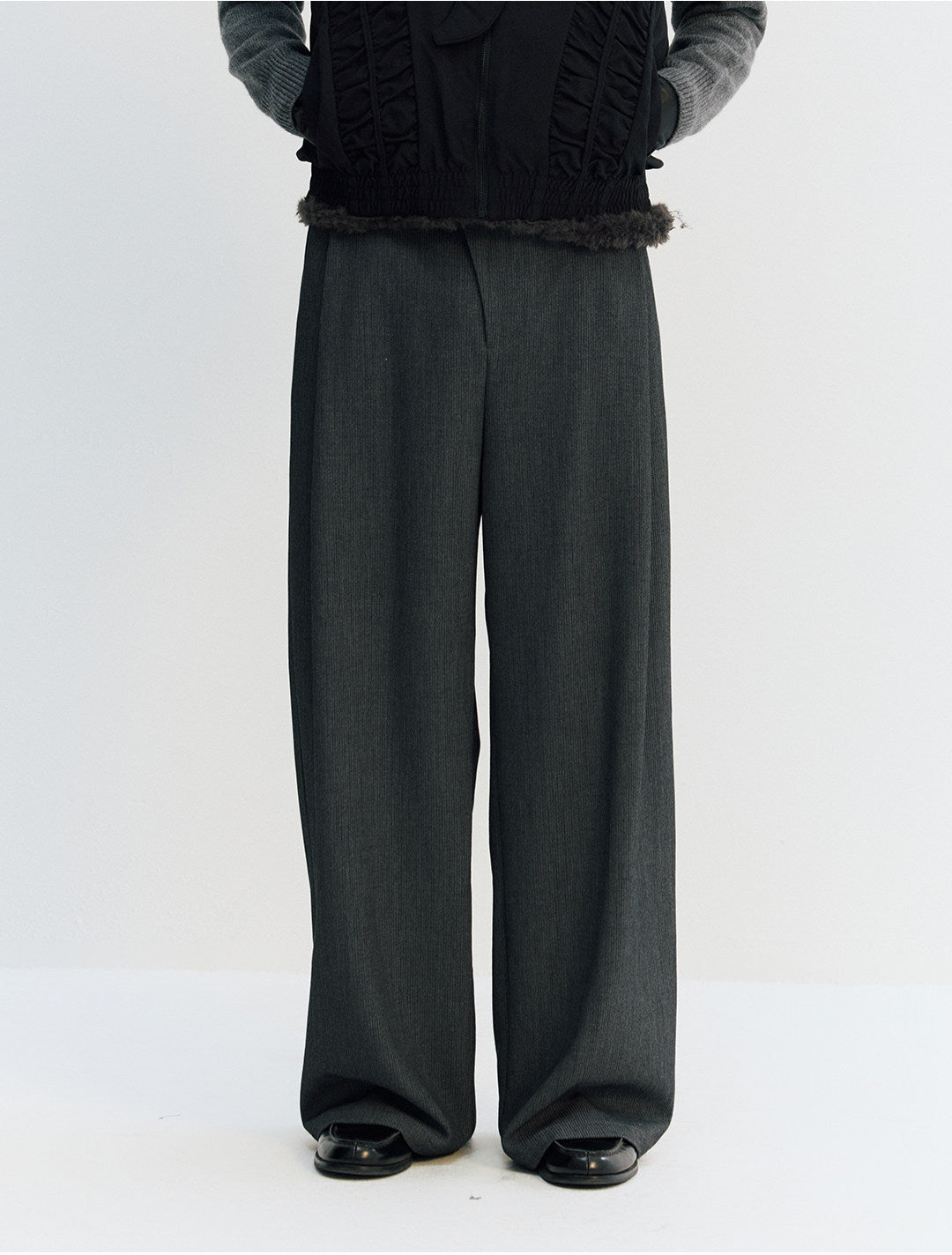 リヨセル混　不規則前立て ワイドパンツ LOM046