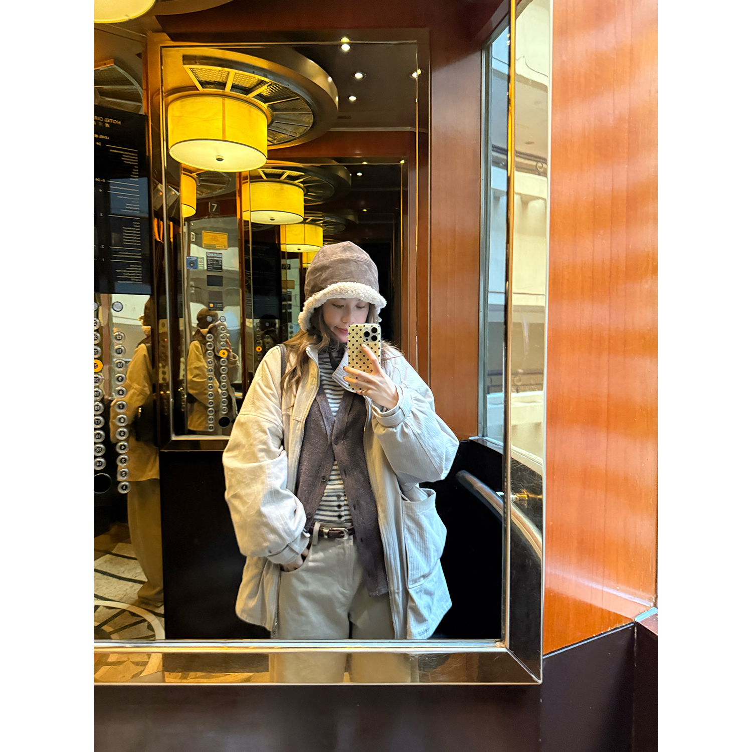 LelyMooch ペイズリー柄 キルティング立ち襟コート   LEM233