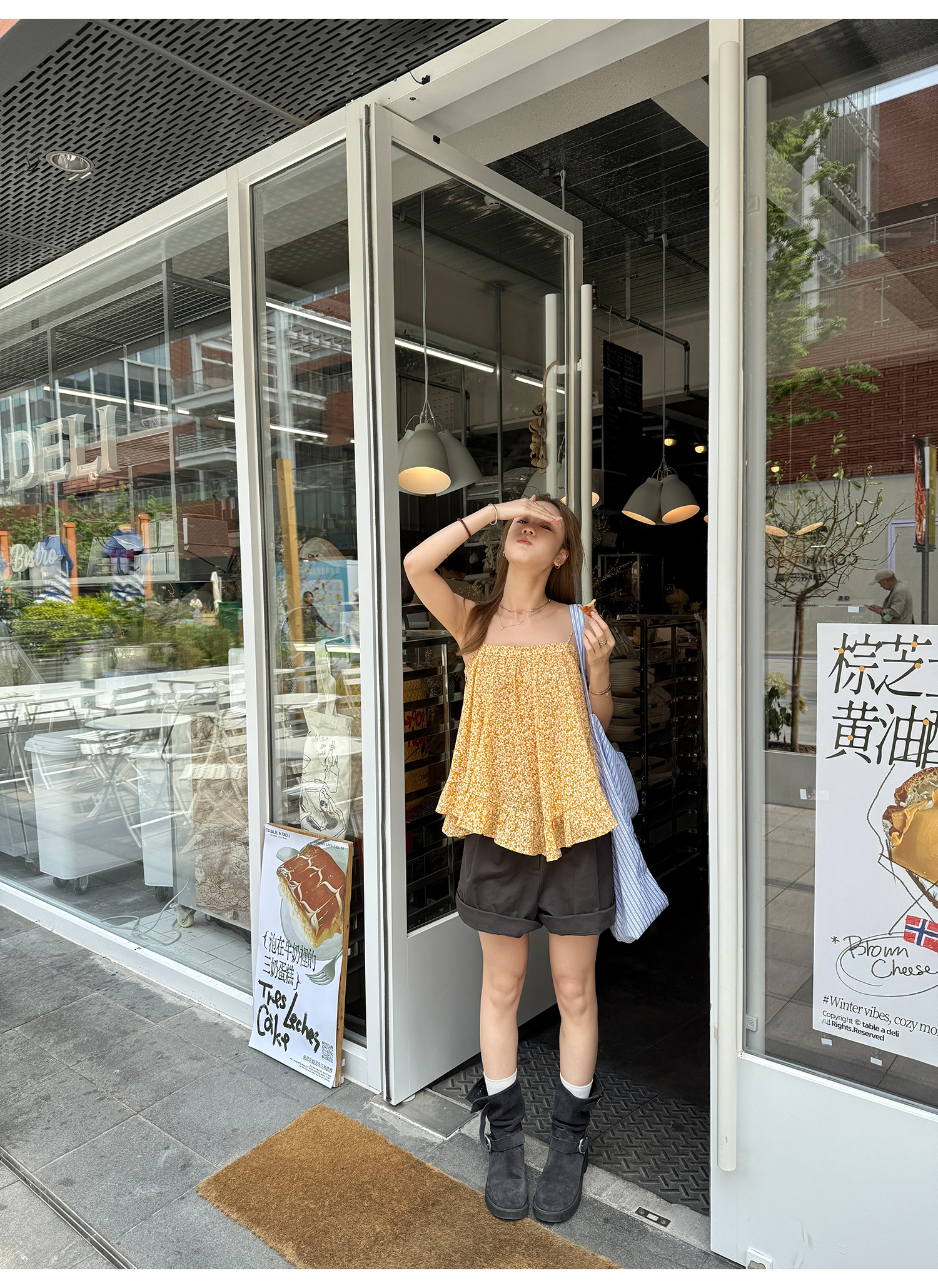 LelyMooch 楽ちん×細見え！2WAYロールアップショーパン  LEM161