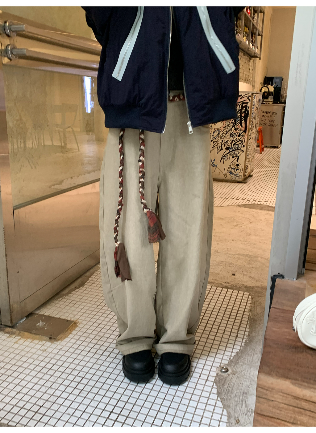 LelyMooch  定番で合わせやすい✨バックポケット パンツ  LEM170