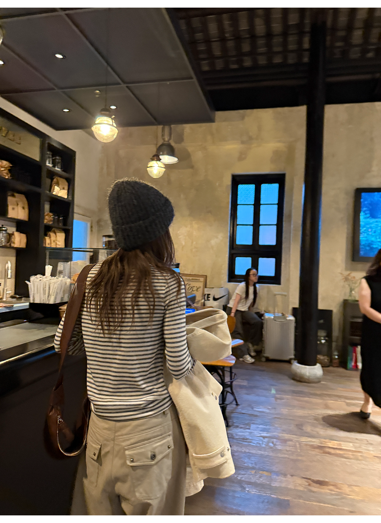 LelyMooch ふんわりグレーボーダーニット  LEM240