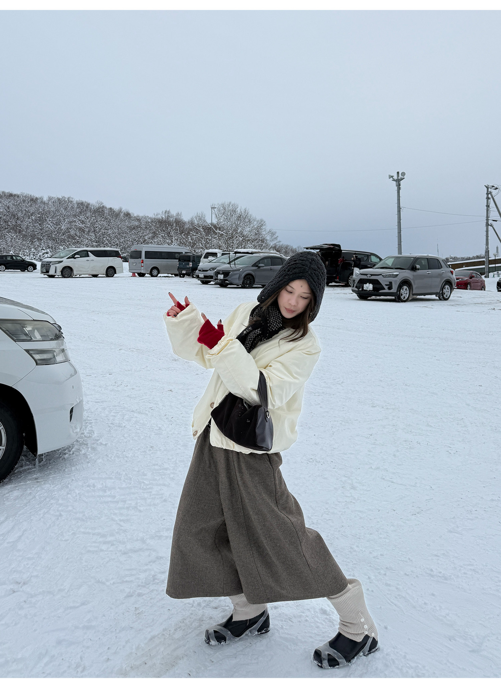 LelyMooch ブラウン系 ウール混 バルーンパンツ  LEM311