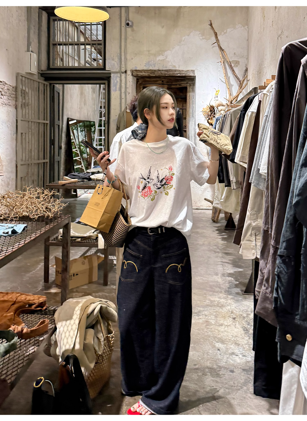 LelyMooch  プリント半袖Tシャツ ラウンドネック  LEM110