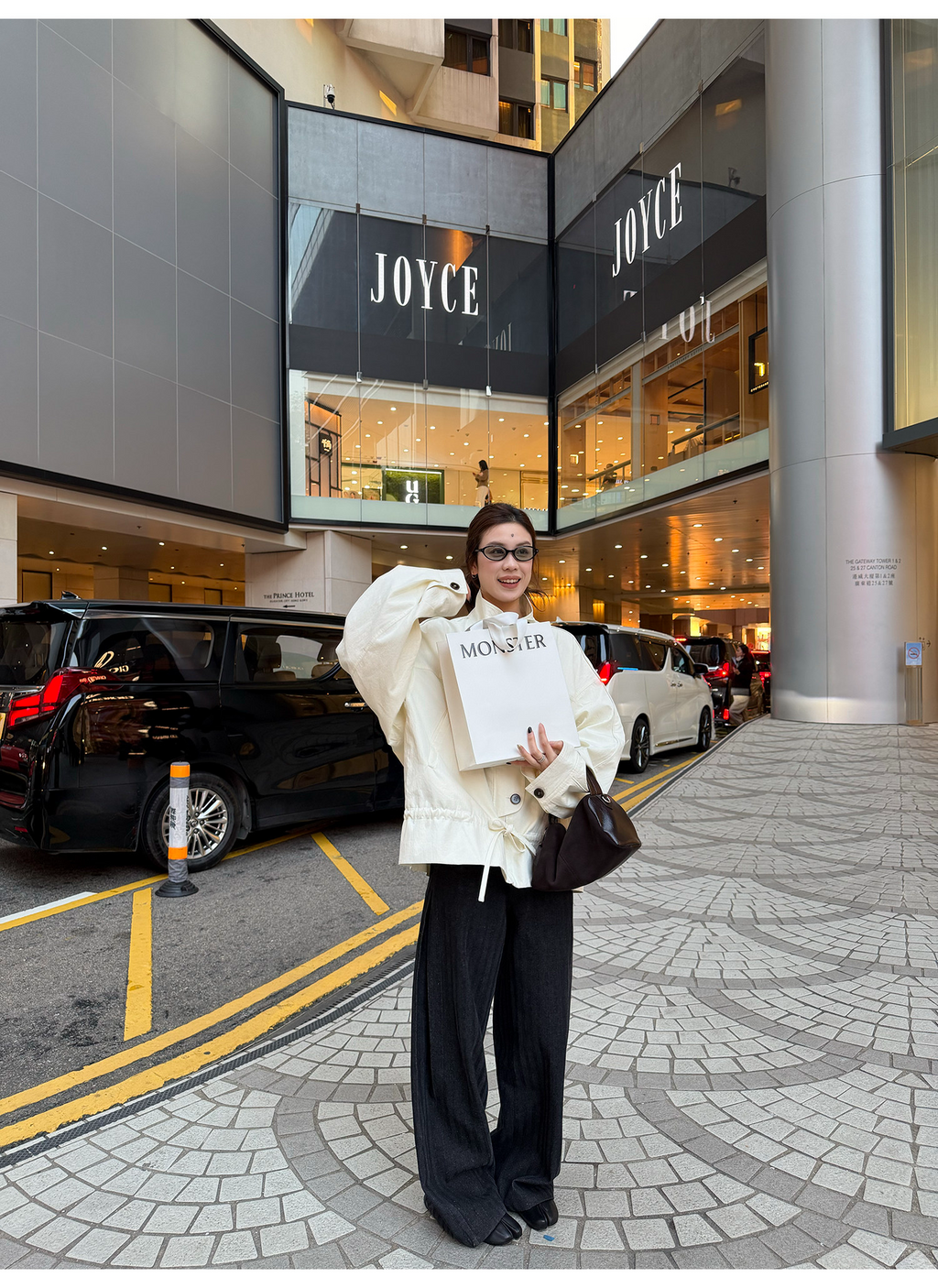 LelyMooch 黒グレー縞柄 すっきりストレートデニム　LEM319