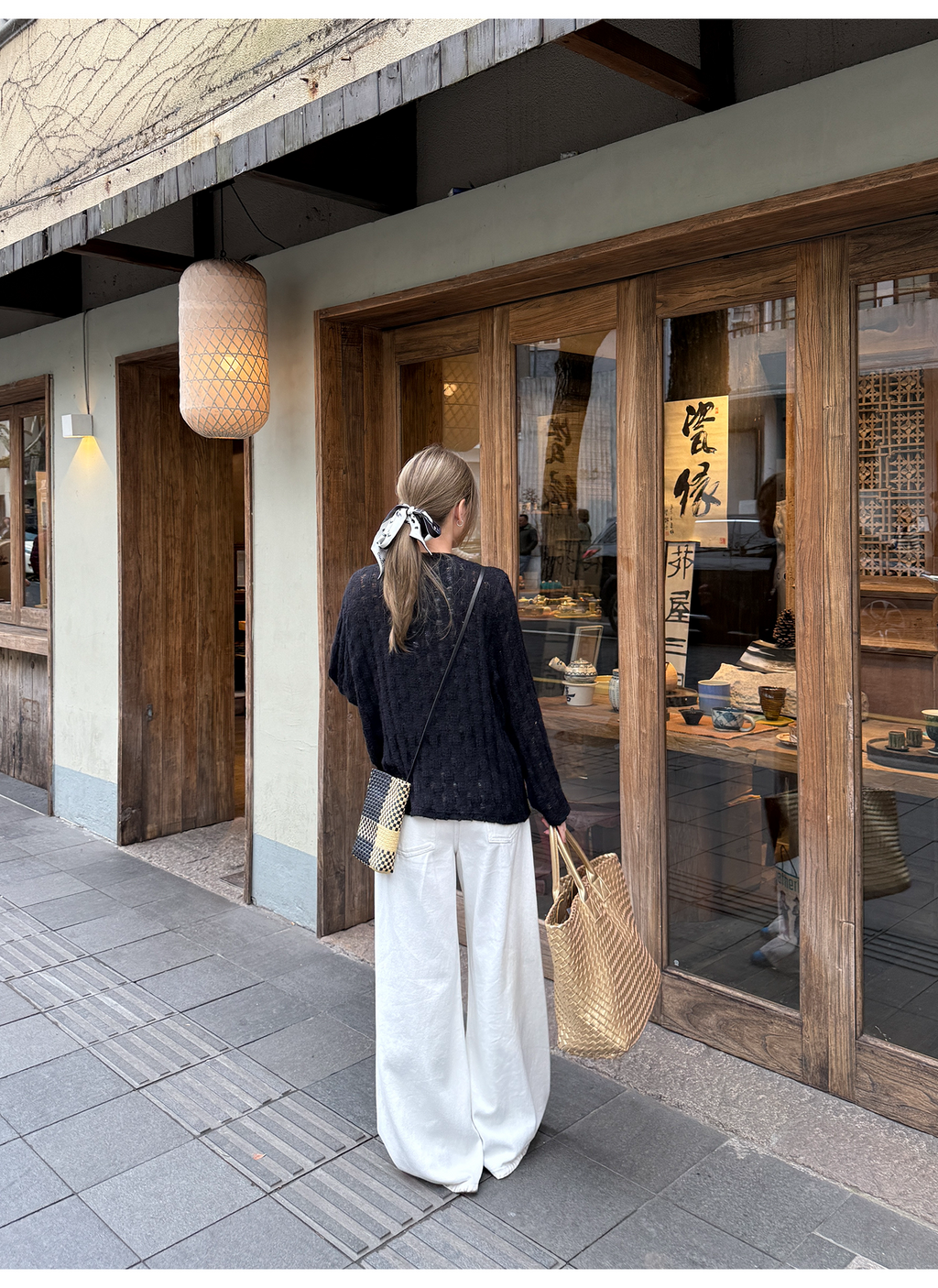 LelyMooch 透け感ニットで即抜け感◎ ゆるシルエットの黒カーディガン LEM149