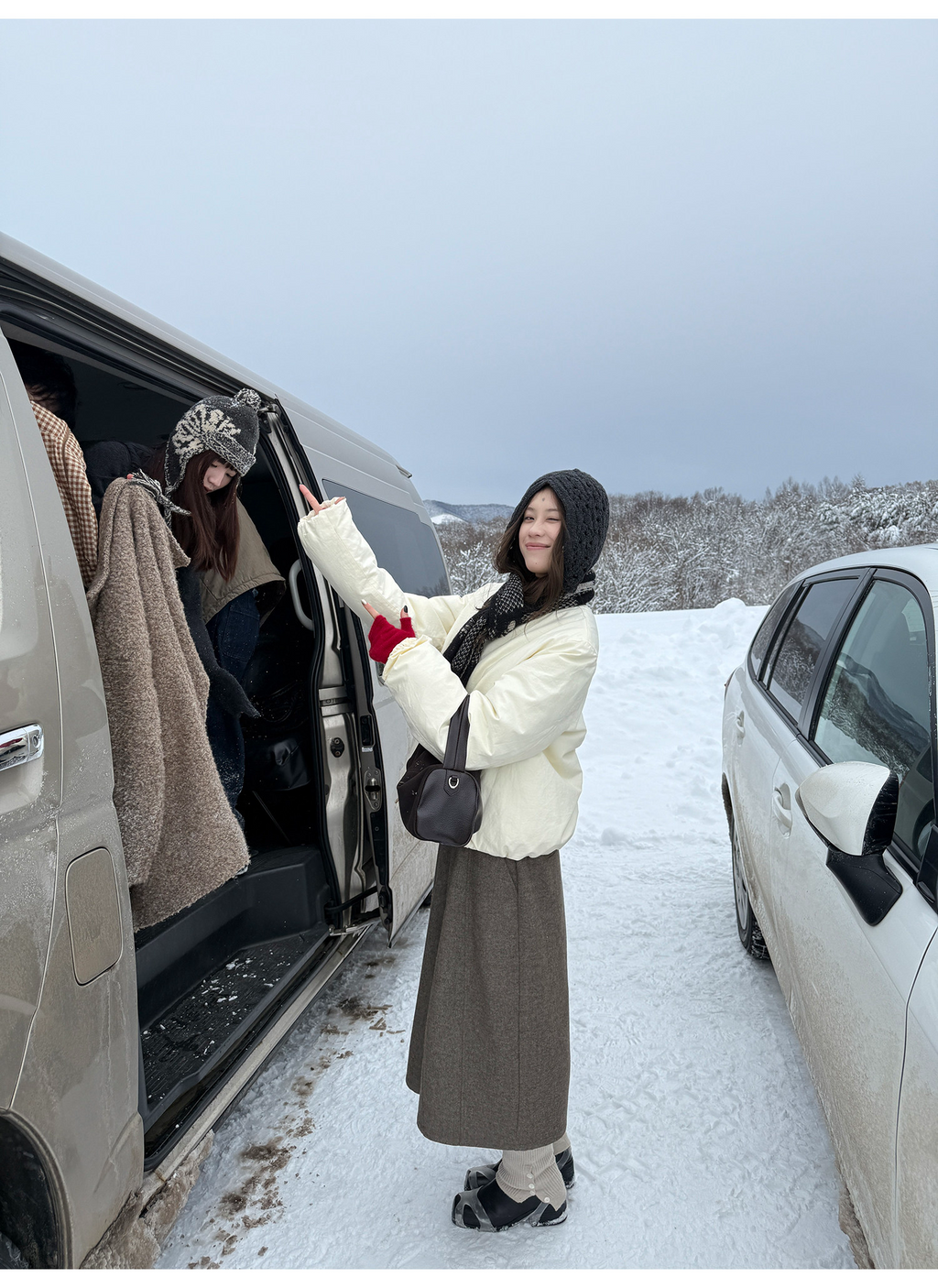 LelyMooch ブラウン系 ウール混 バルーンパンツ  LEM311