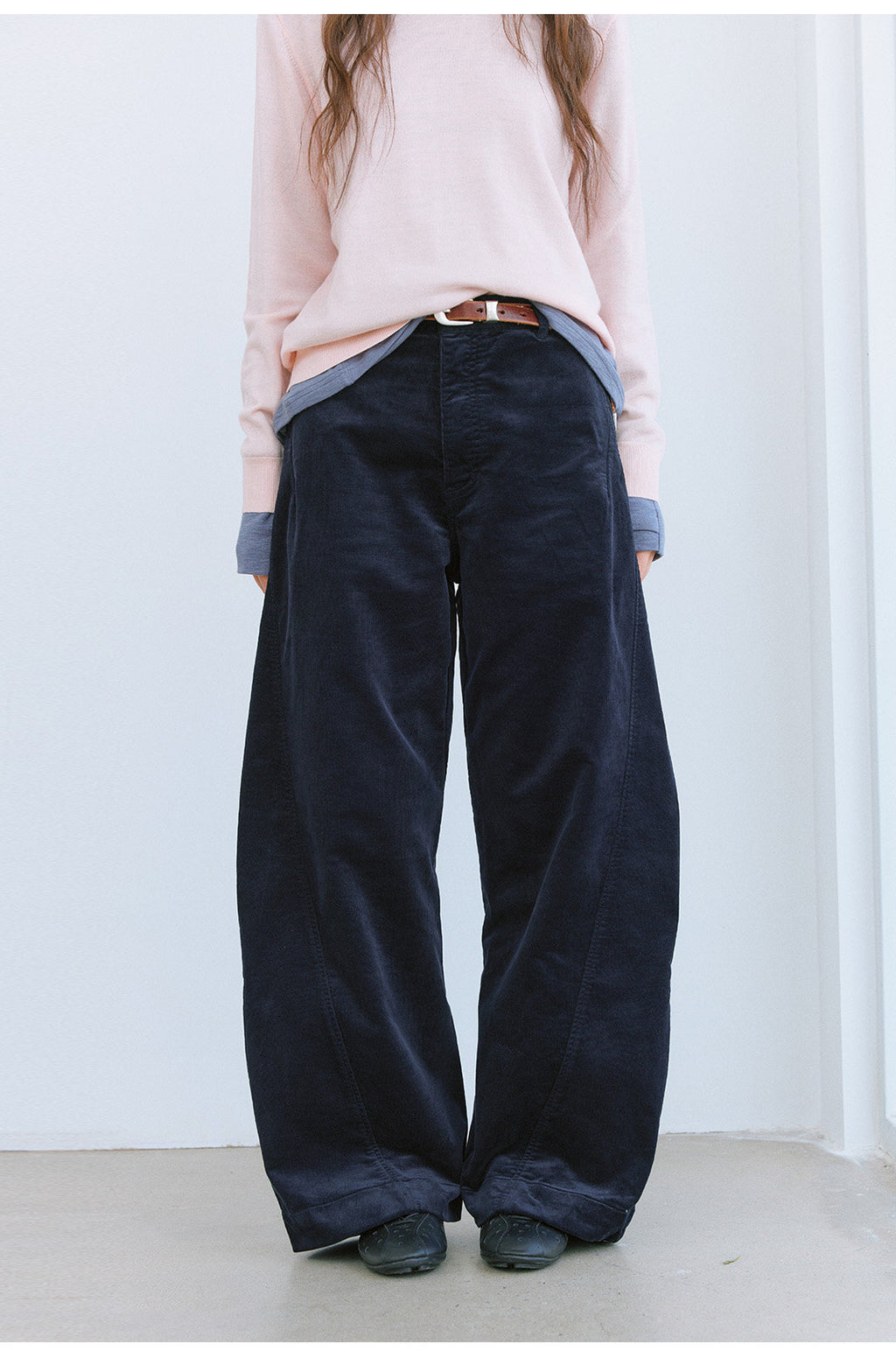 プレミアムコーデュロイ カーブパンツ  LOM109