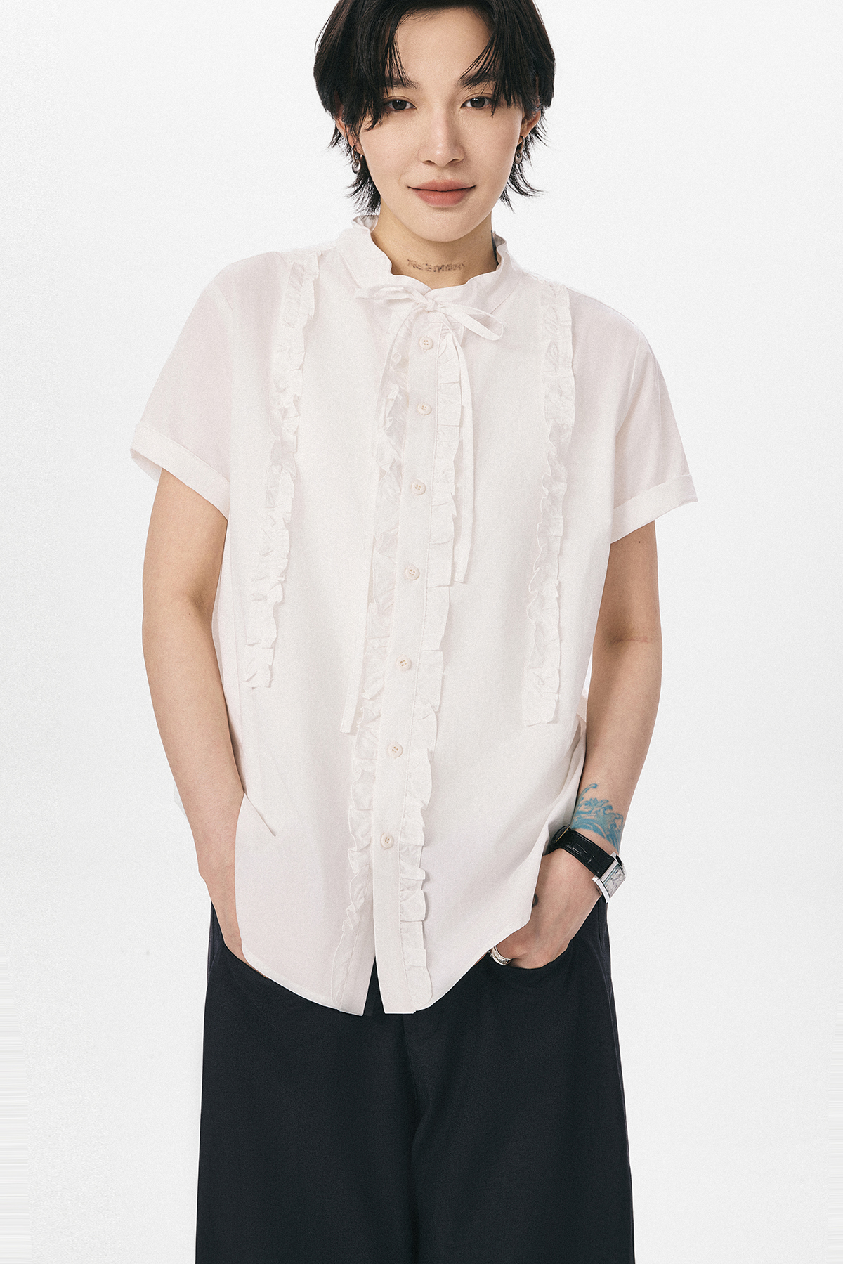 フリルリボン付き半袖シャツ  LOM028