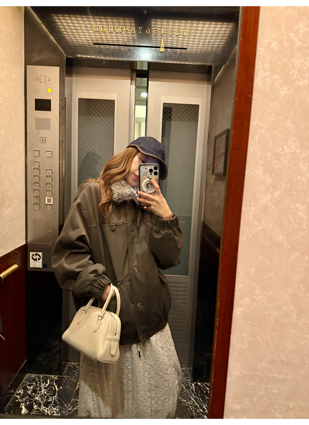 LelyMooch 2種類の襟を自由に切り替え・中綿ジャケット  LEM282