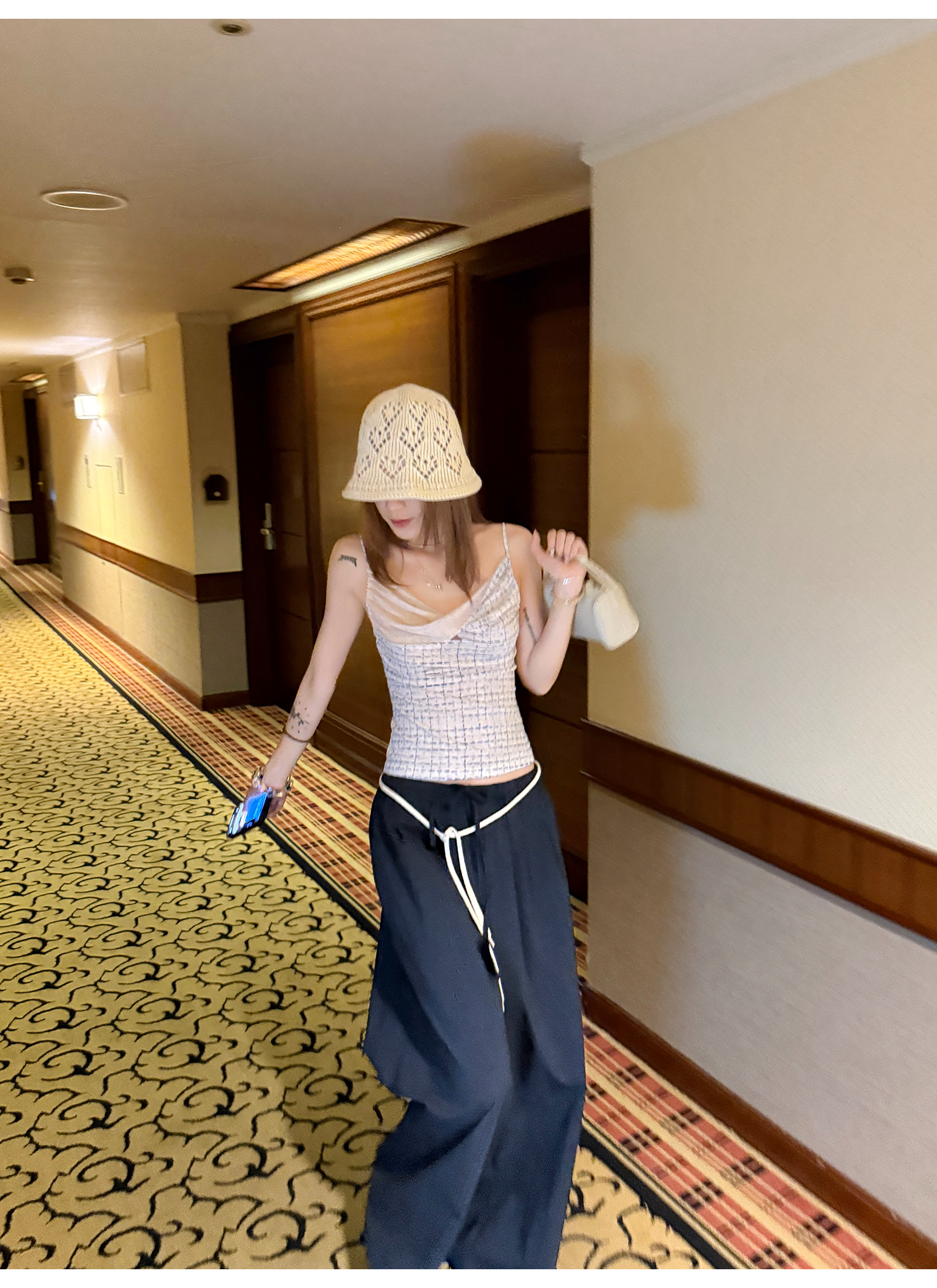 LelyMooch チェック柄 ドレープキャミトップス  LEM191