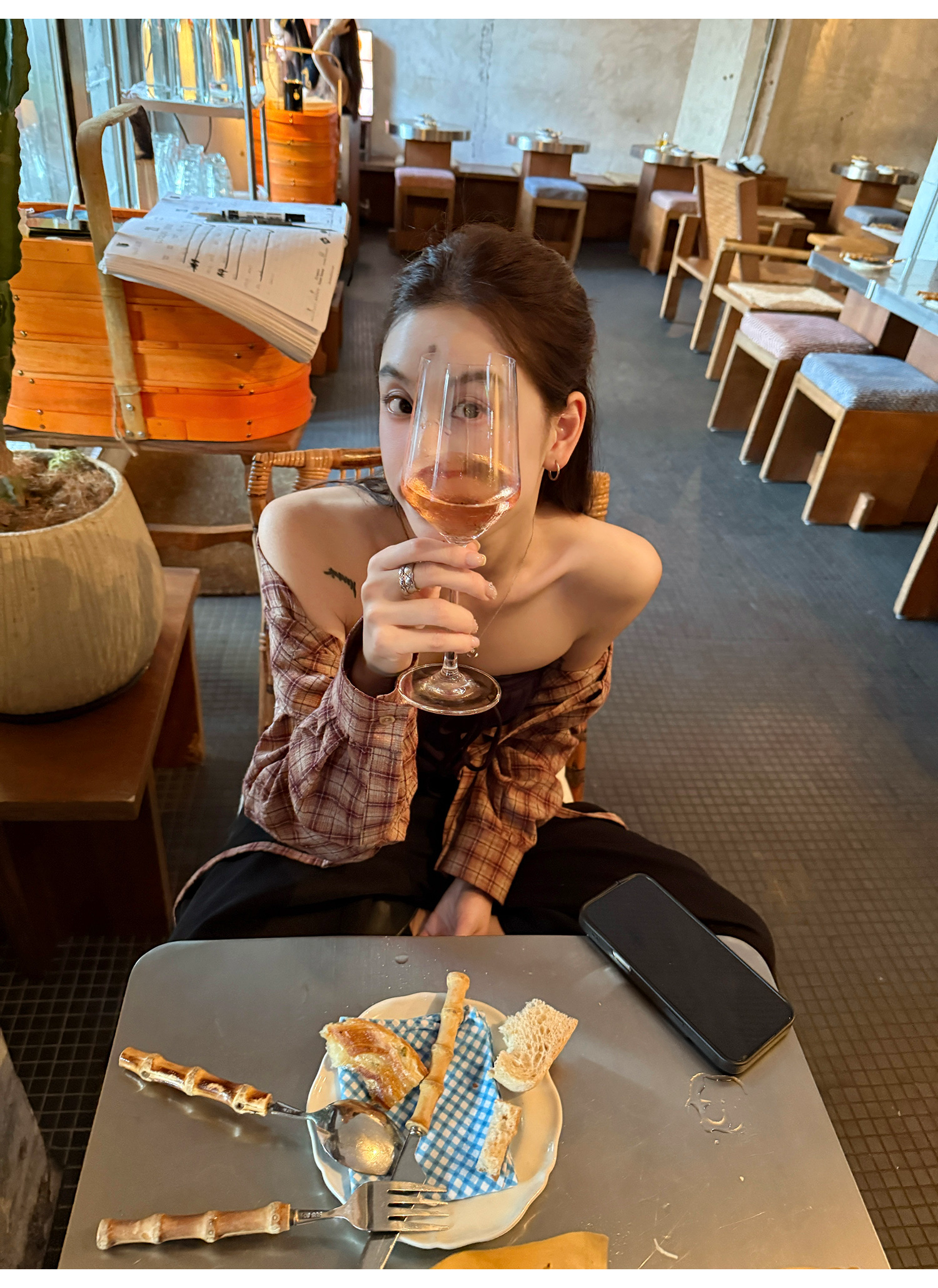 LelyMooch ローブ風リラックスカーデ  LEM211