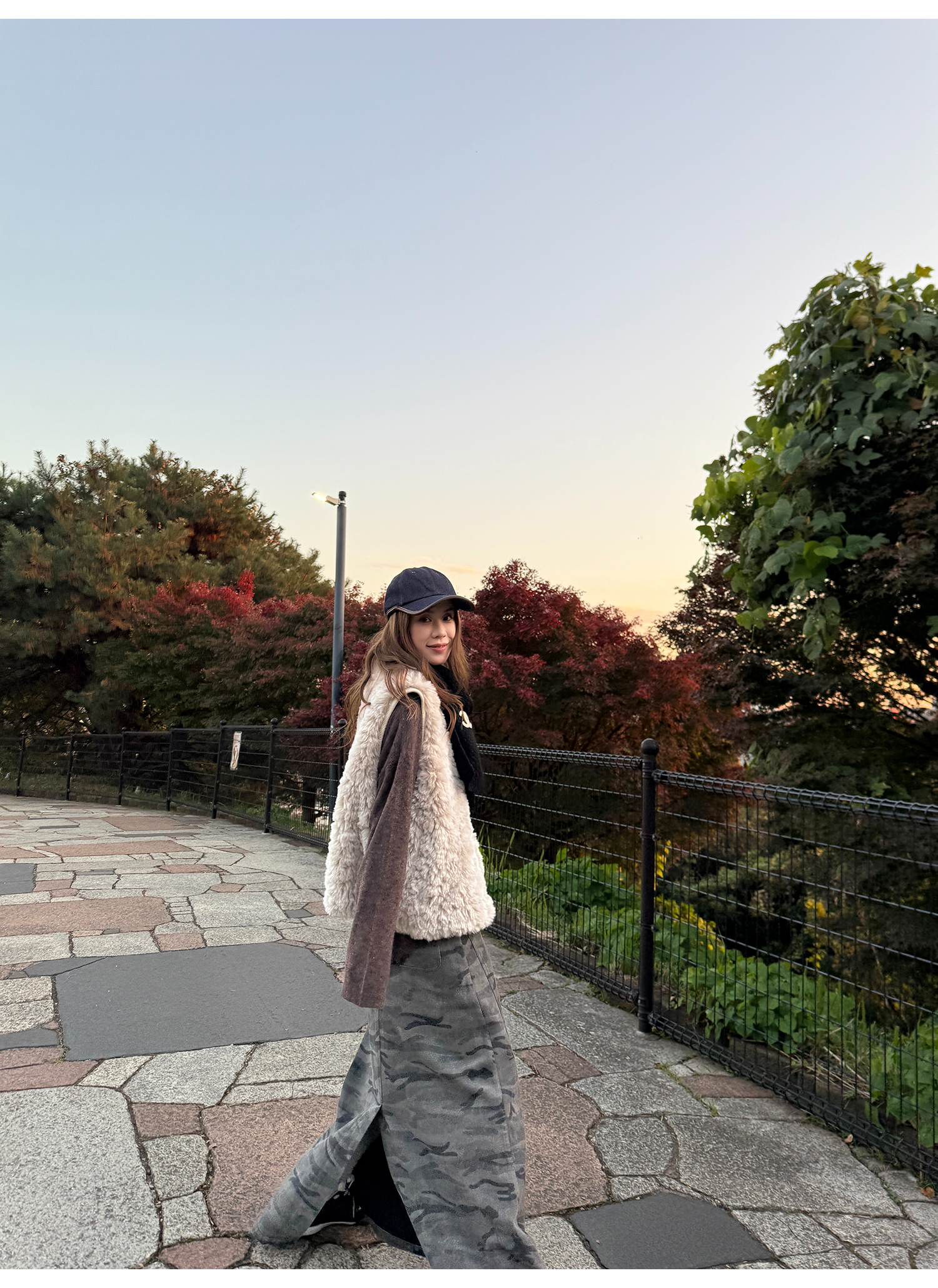 LelyMooch エコファー×ボア リバーシブルショートジレ  LEM279