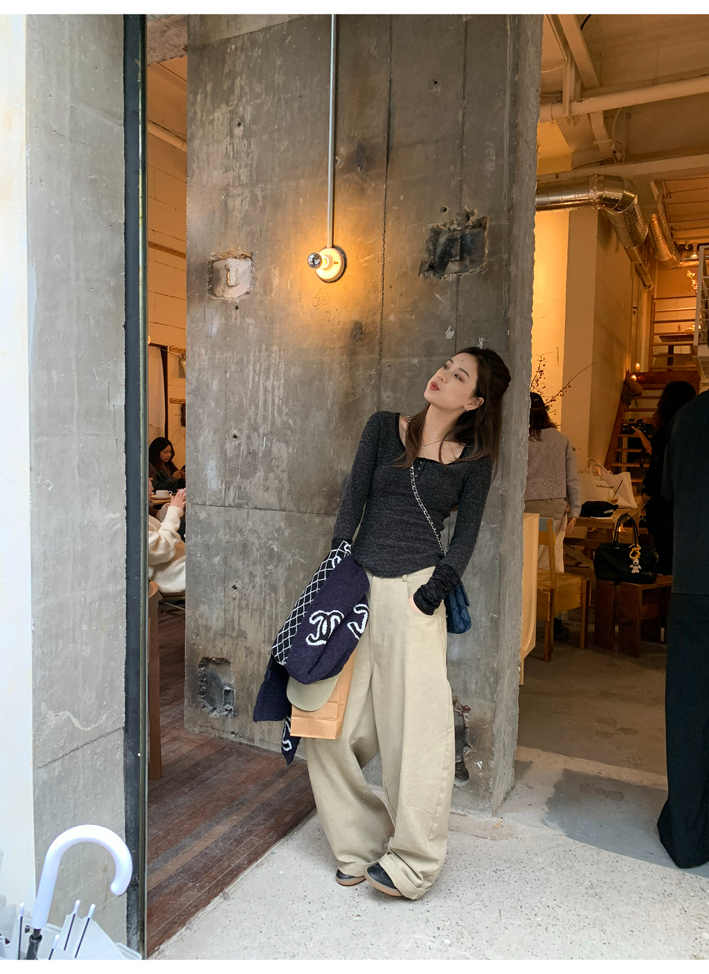 LelyMooch  定番で合わせやすい✨バックポケット パンツ  LEM170