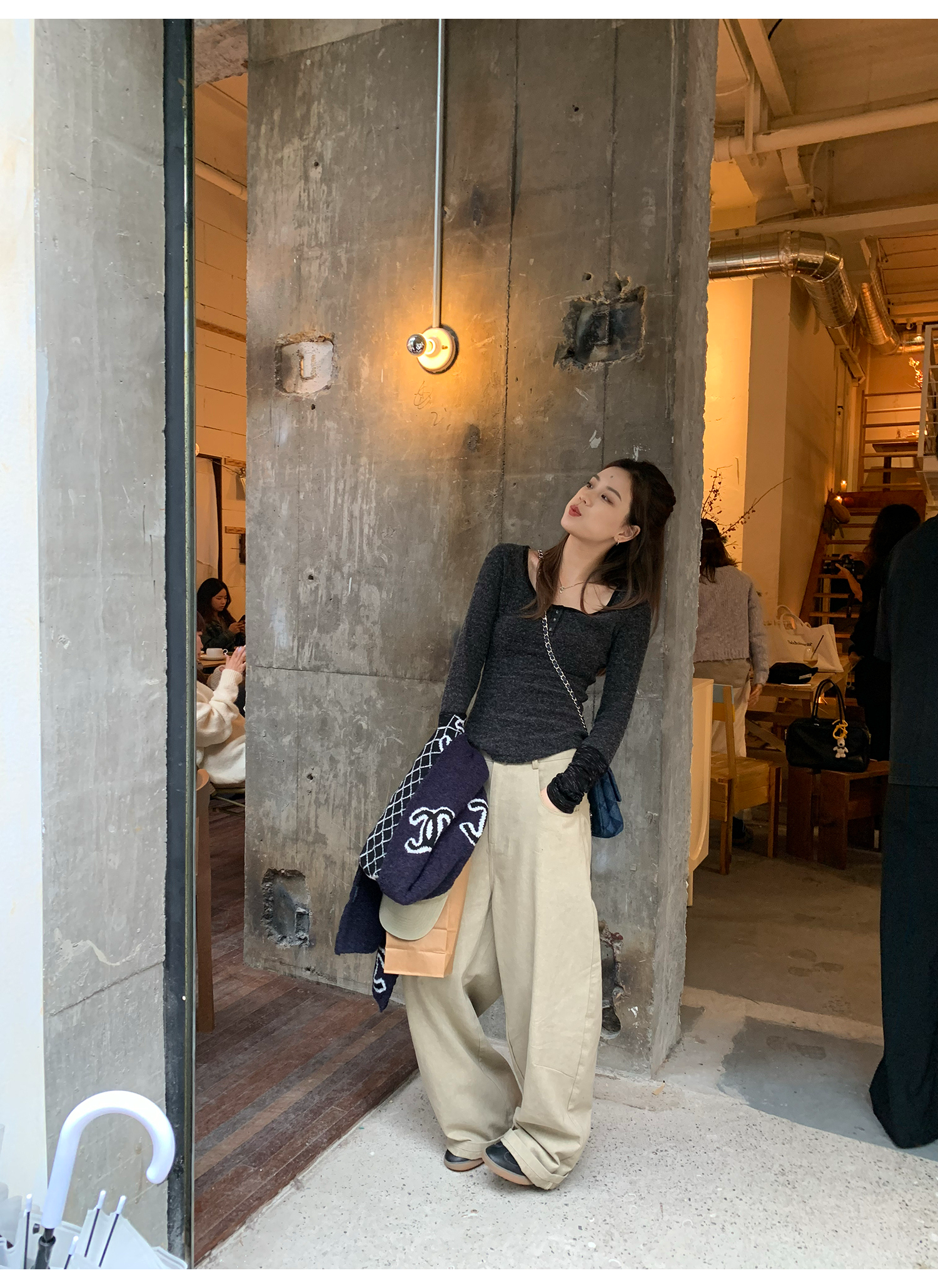 LelyMooch  定番で合わせやすい✨バックポケット パンツ  LEM170