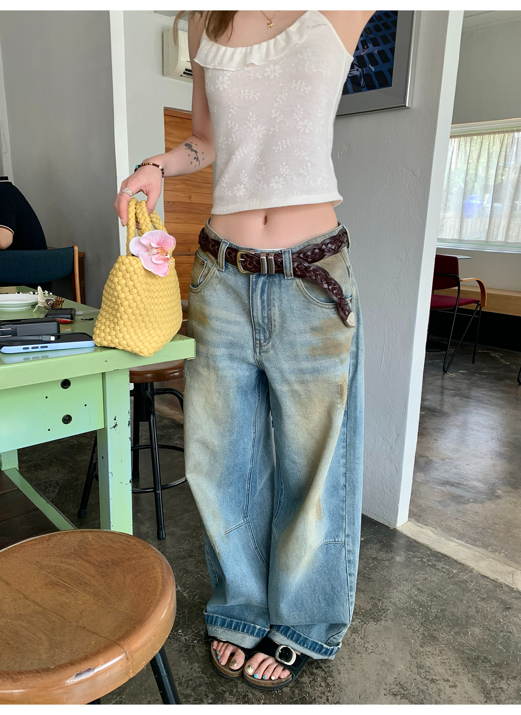 LelyMooch ヴィンテージ風 デニム　刺繍ポケット  LEM147
