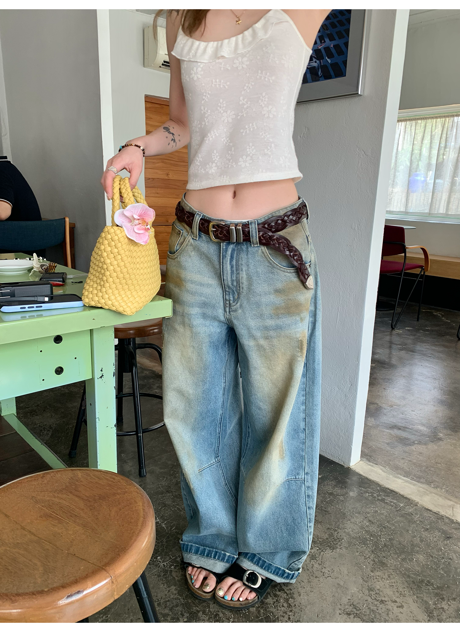 LelyMooch ヴィンテージ風 デニム　刺繍ポケット  LEM147