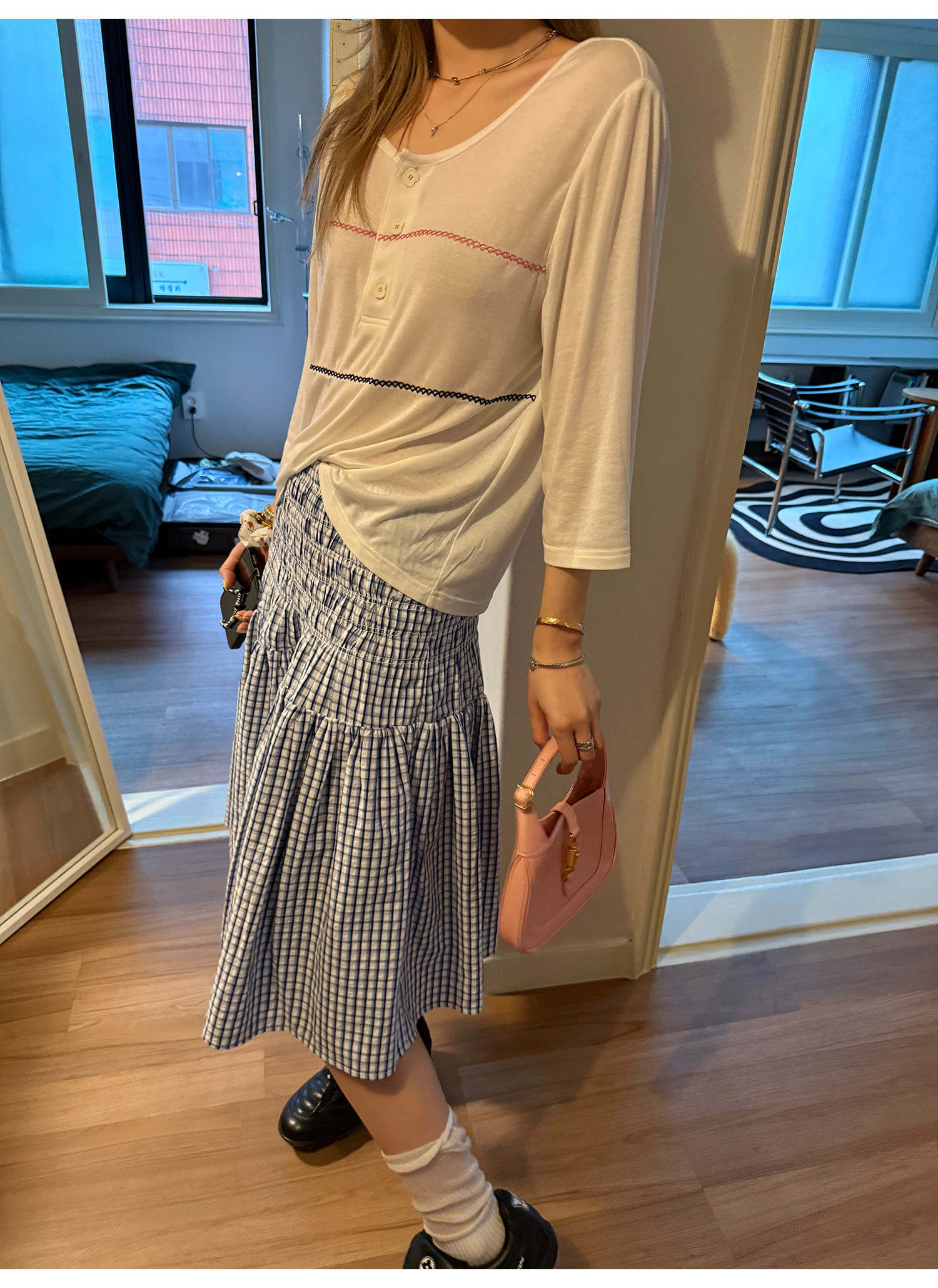 LelyMooch シアー素材×配色ステッチ ヘンリーネック七分袖  LEM178