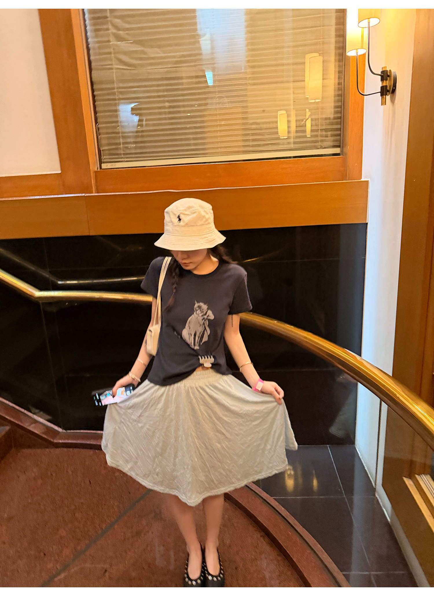 LelyMooch ヴィンテージ風キャットプリントTシャツ  LEM372