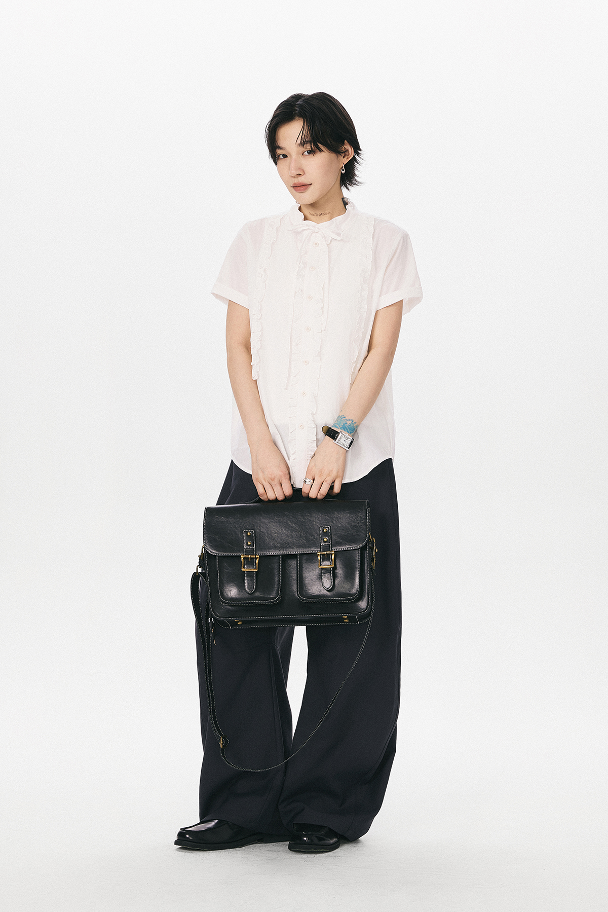 フリルリボン付き半袖シャツ  LOM028