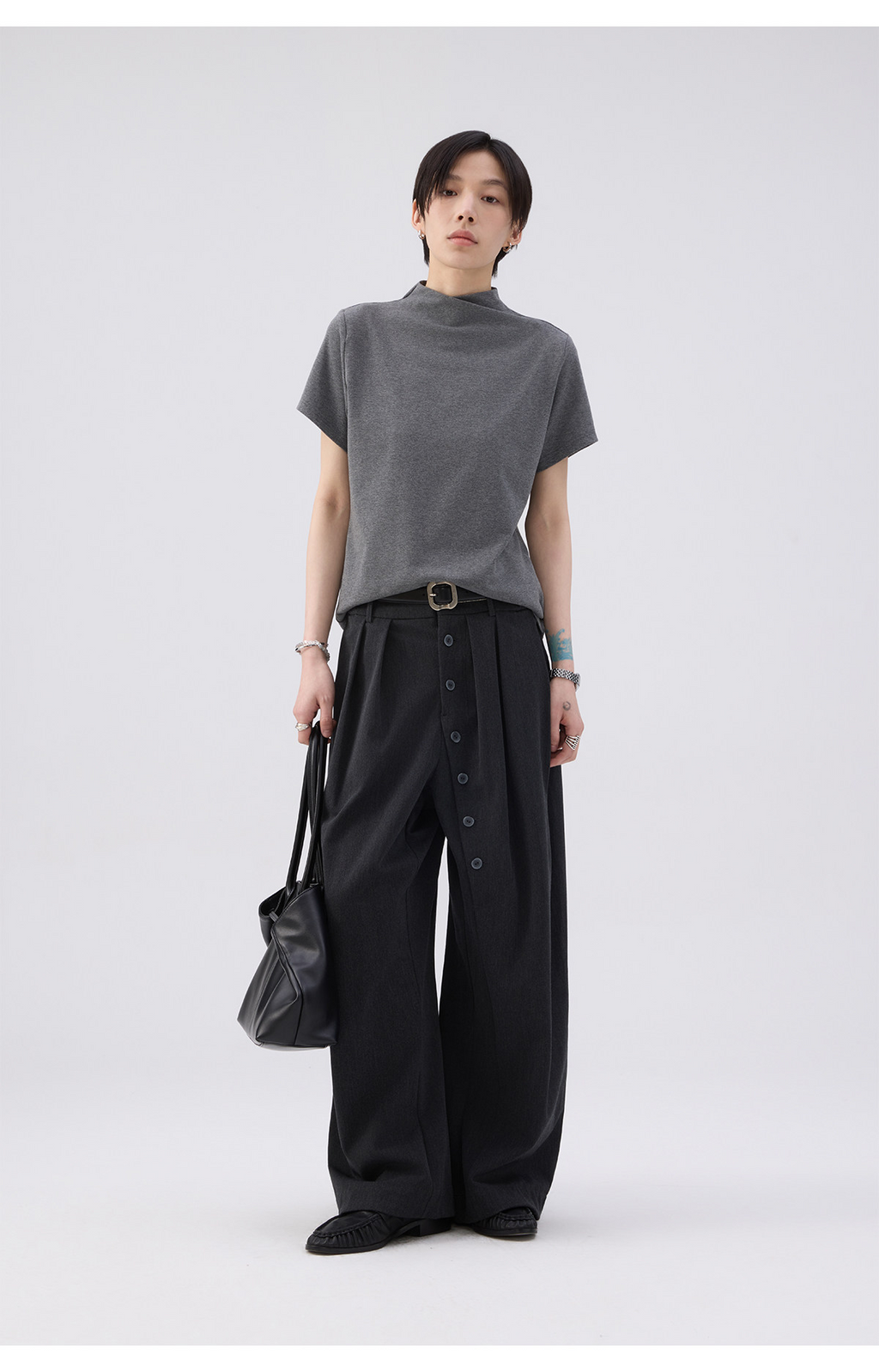 モックネックフレンチスリーブTシャツ  LOM073