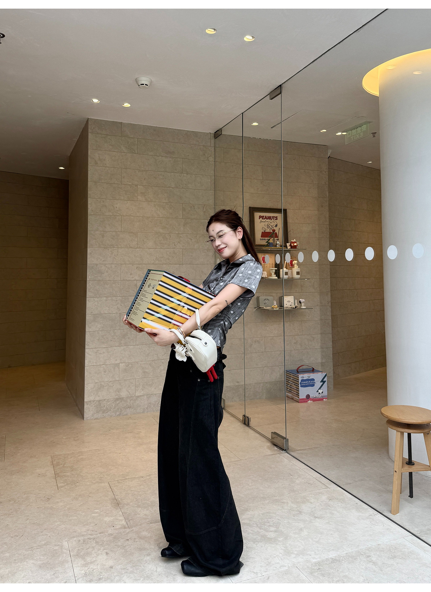 LelyMooch ドット柄サテンブラウス  LEM213