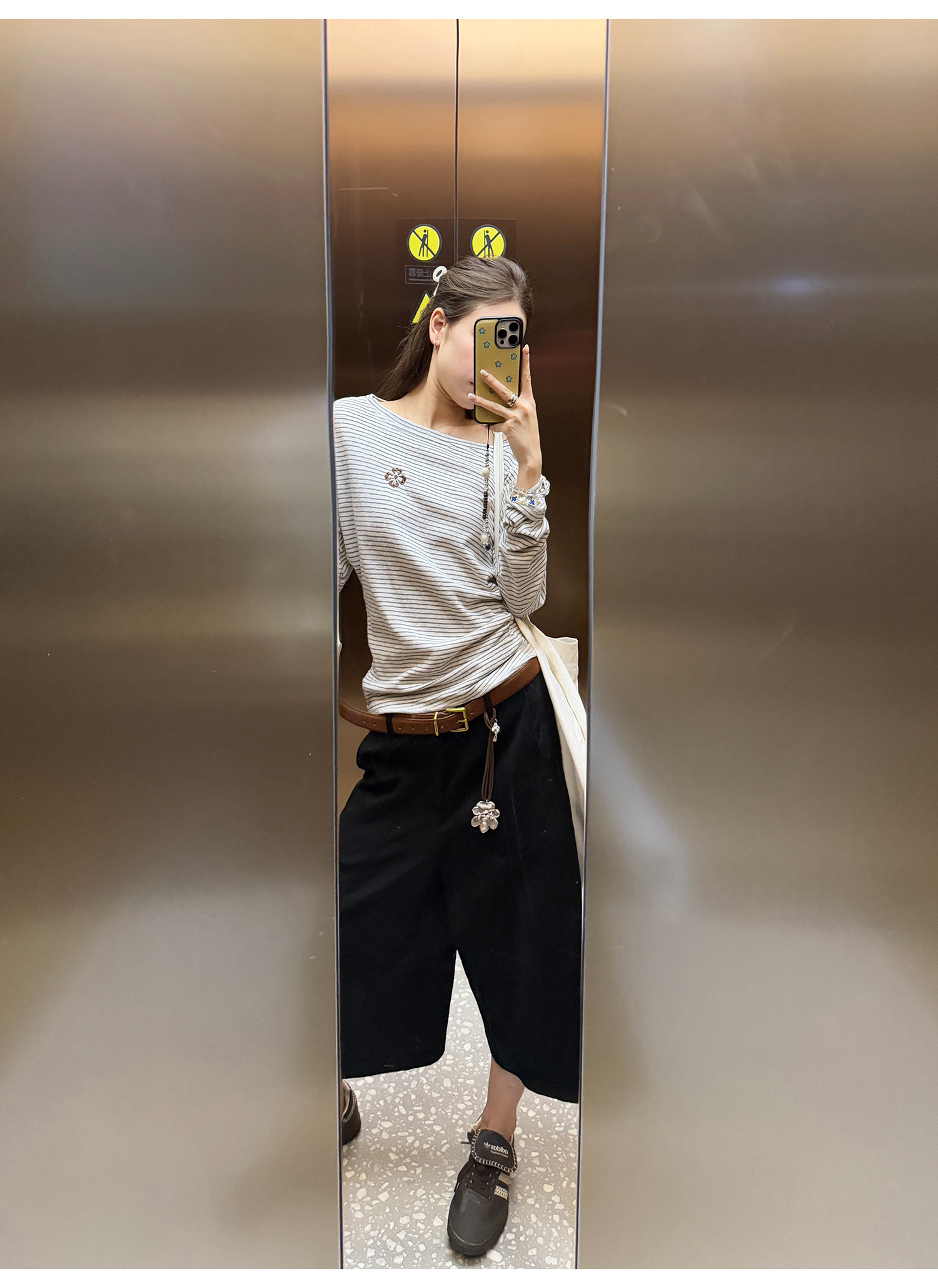 LelyMooch Aライン ワイドパンツ七分丈  LEM202