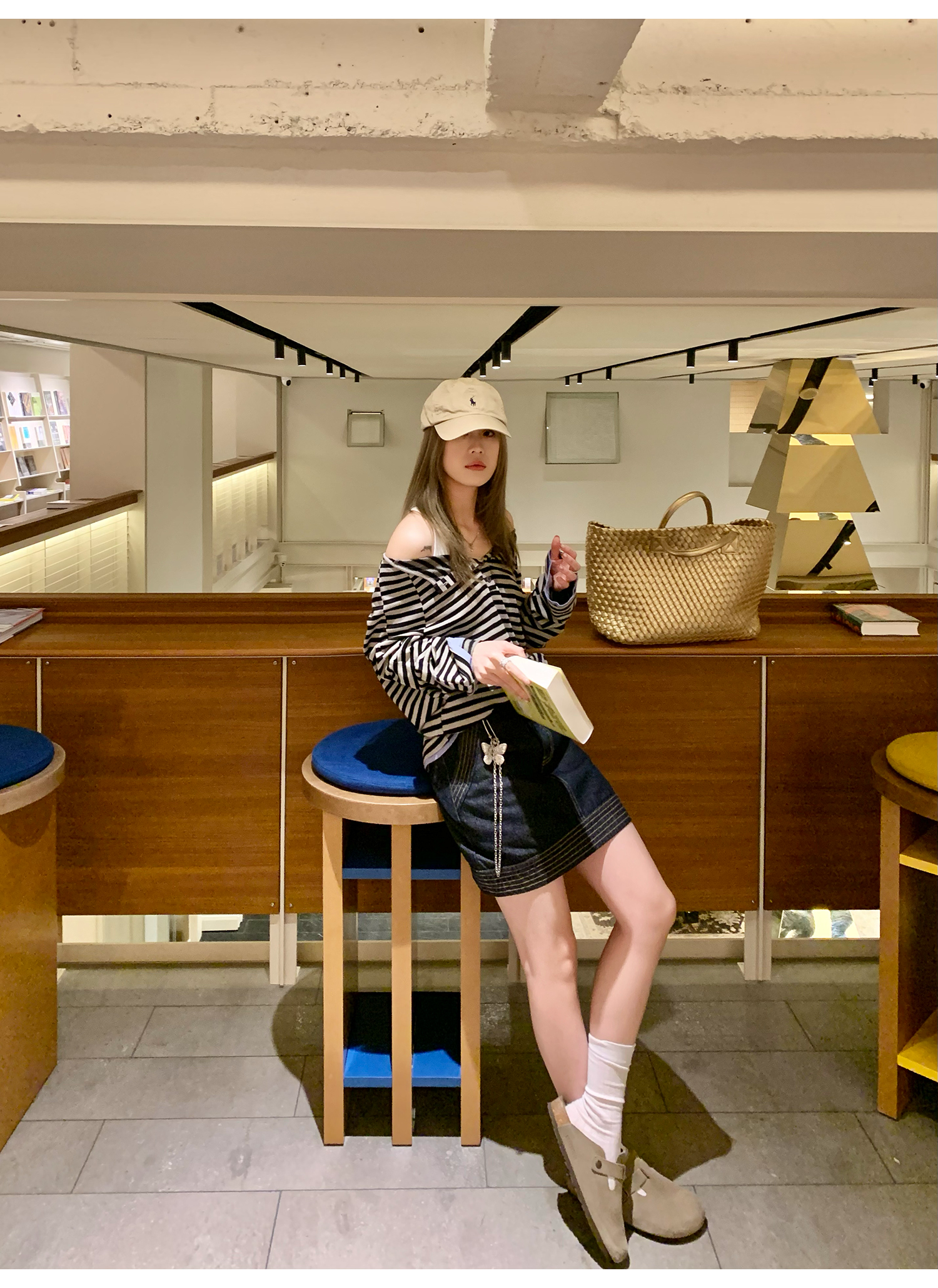 LelyMooch  オフショルダー ストライプ ロンTシャツ  LEM120