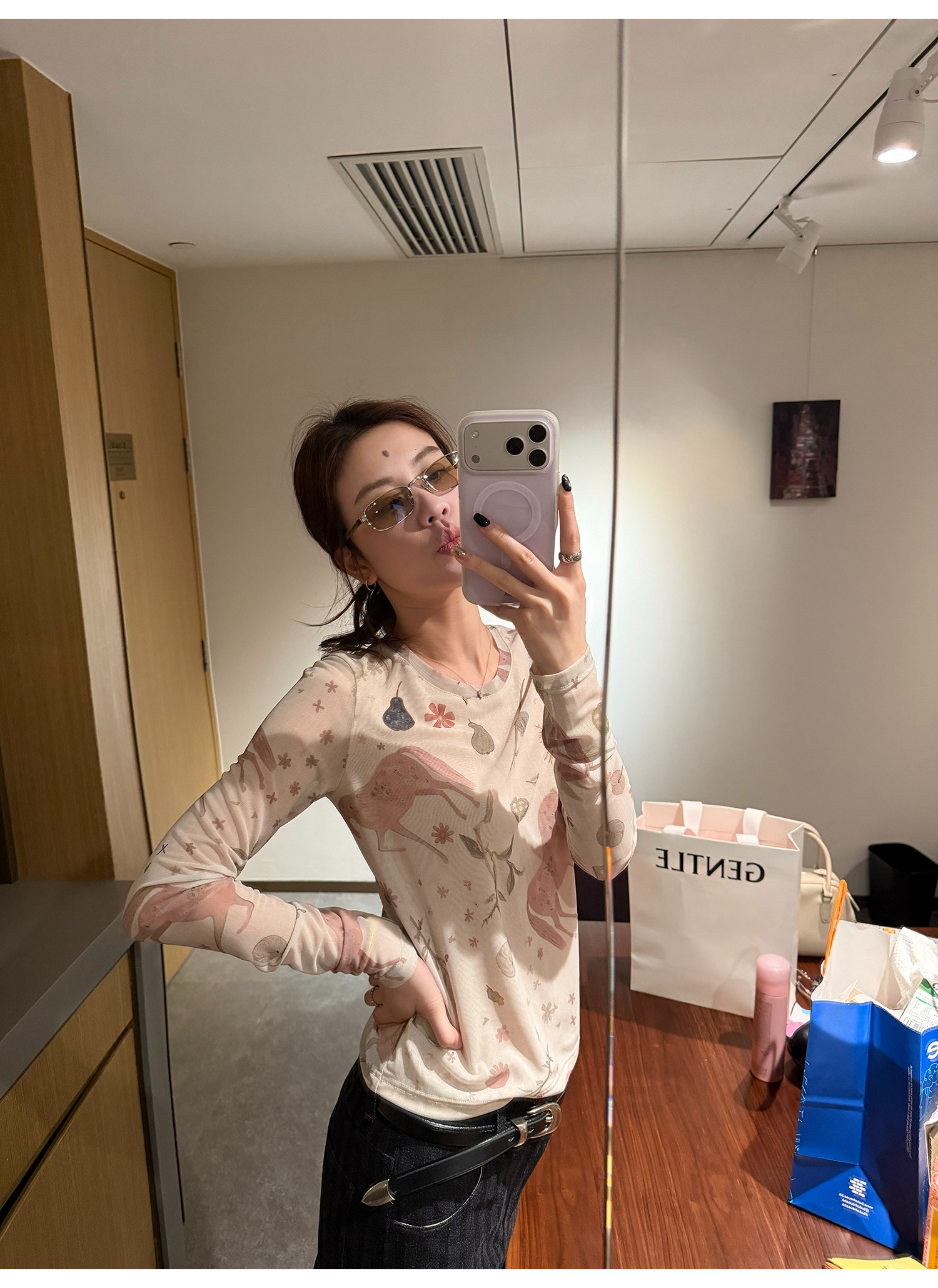 LelyMooch アート総柄シアーメッシュトップス  LEM314