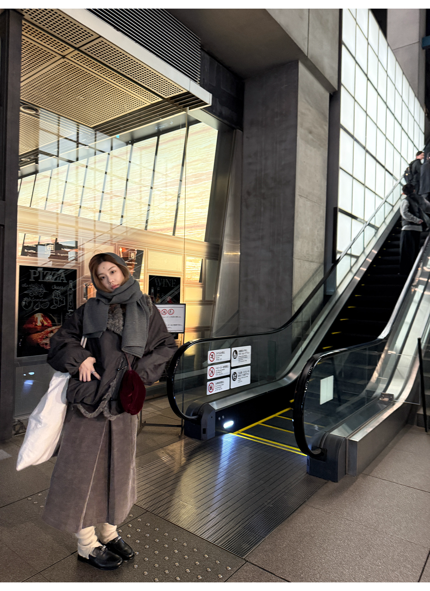 LelyMooch 光沢バイカラーブルゾン｜ボア切替×トグルボタン  LEM280