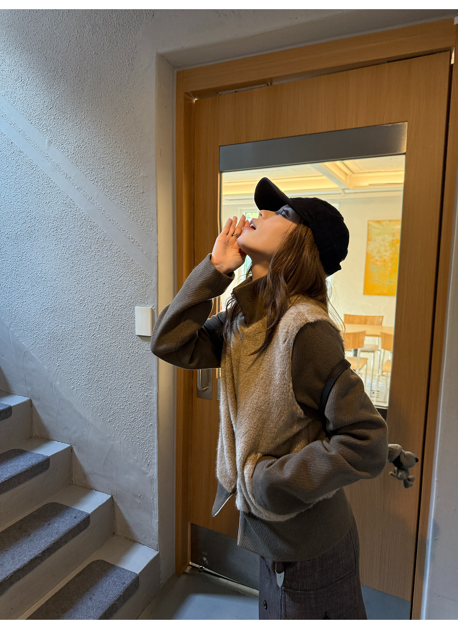 LelyMooch フェイクファー切り替え立ち襟コート  LEM252