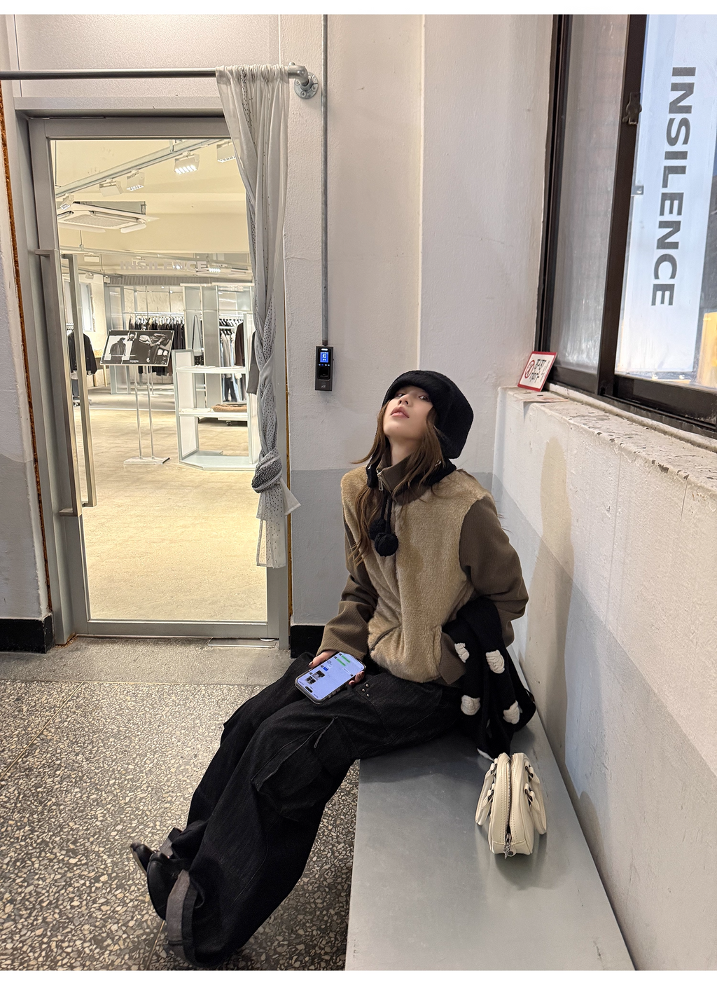 LelyMooch セルビッジ黒デニムパンツ　LEM257