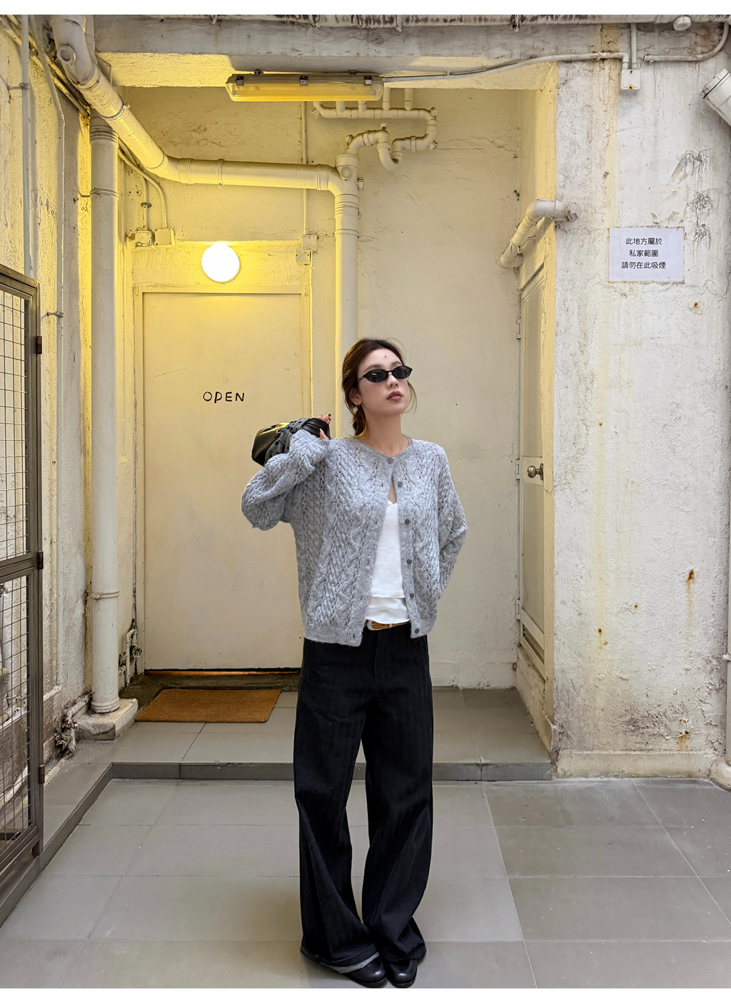 LelyMooch 黒グレー縞柄 すっきりストレートデニム　LEM319