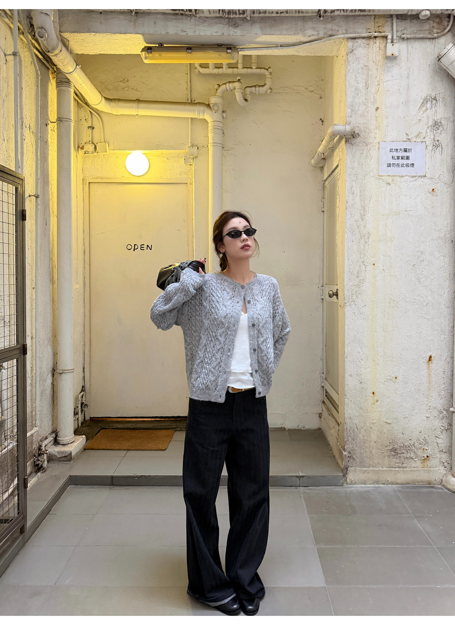 LelyMooch 黒グレー縞柄 すっきりストレートデニム　LEM319