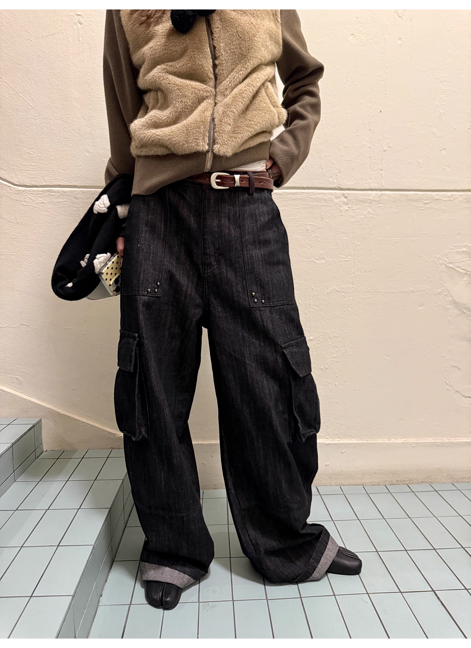 LelyMooch セルビッジ黒デニムパンツ　LEM257