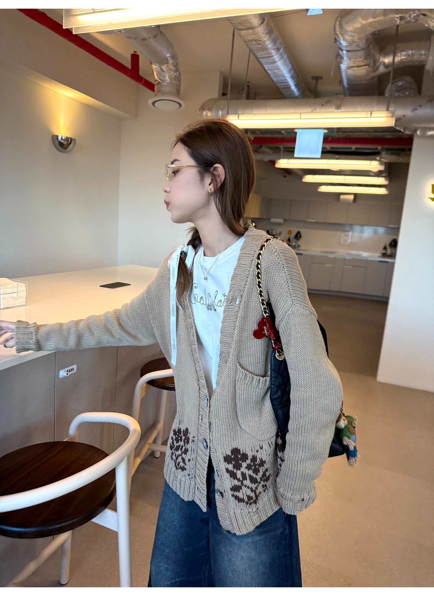 LelyMooch 配色ロゴ入りショート丈Tシャツ  LEM228